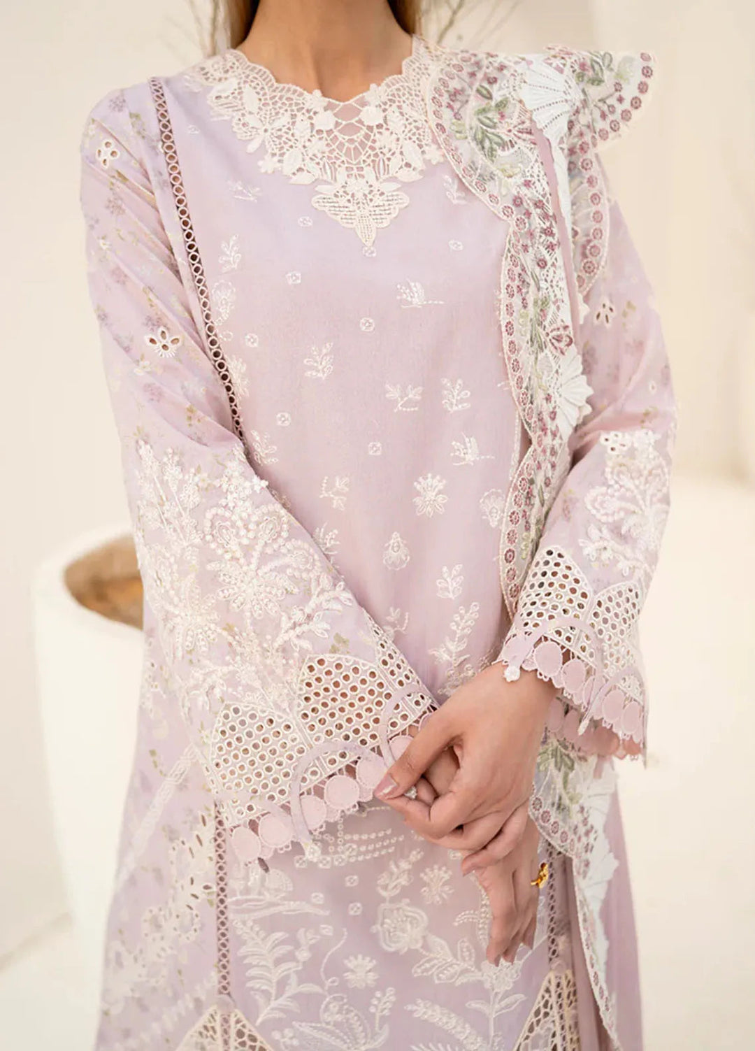Qalamkar Pret Casual Lawn 3 Piece Suit NM-01 Irene
