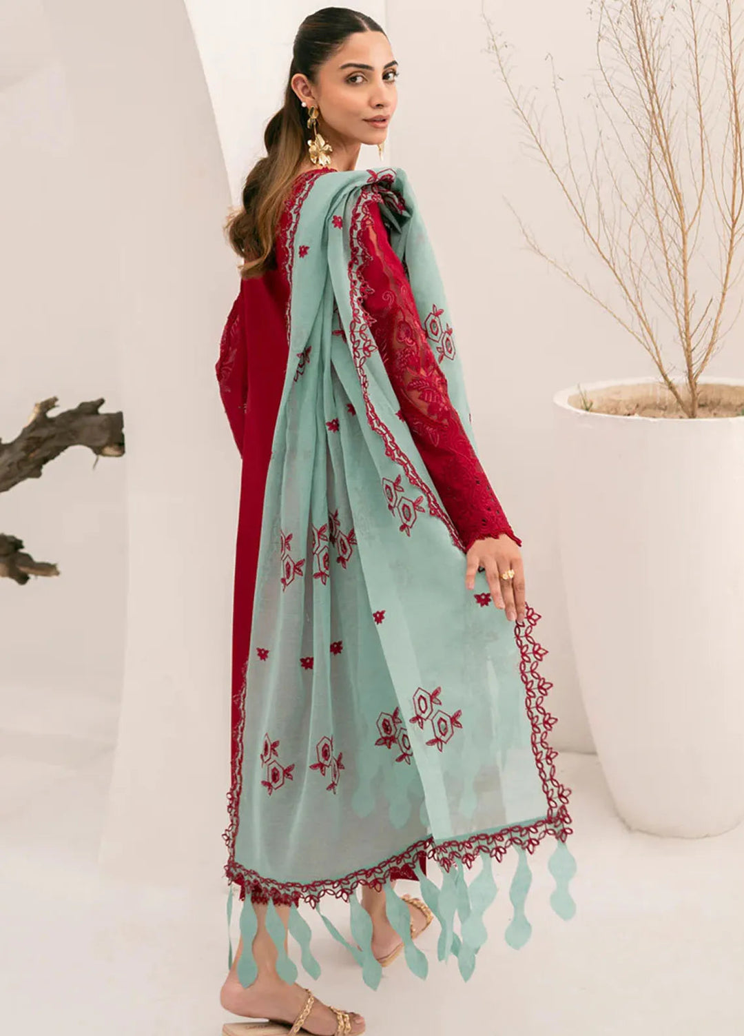 Qalamkar Pret Casual Lawn 3 Piece Suit NM-02 Gia