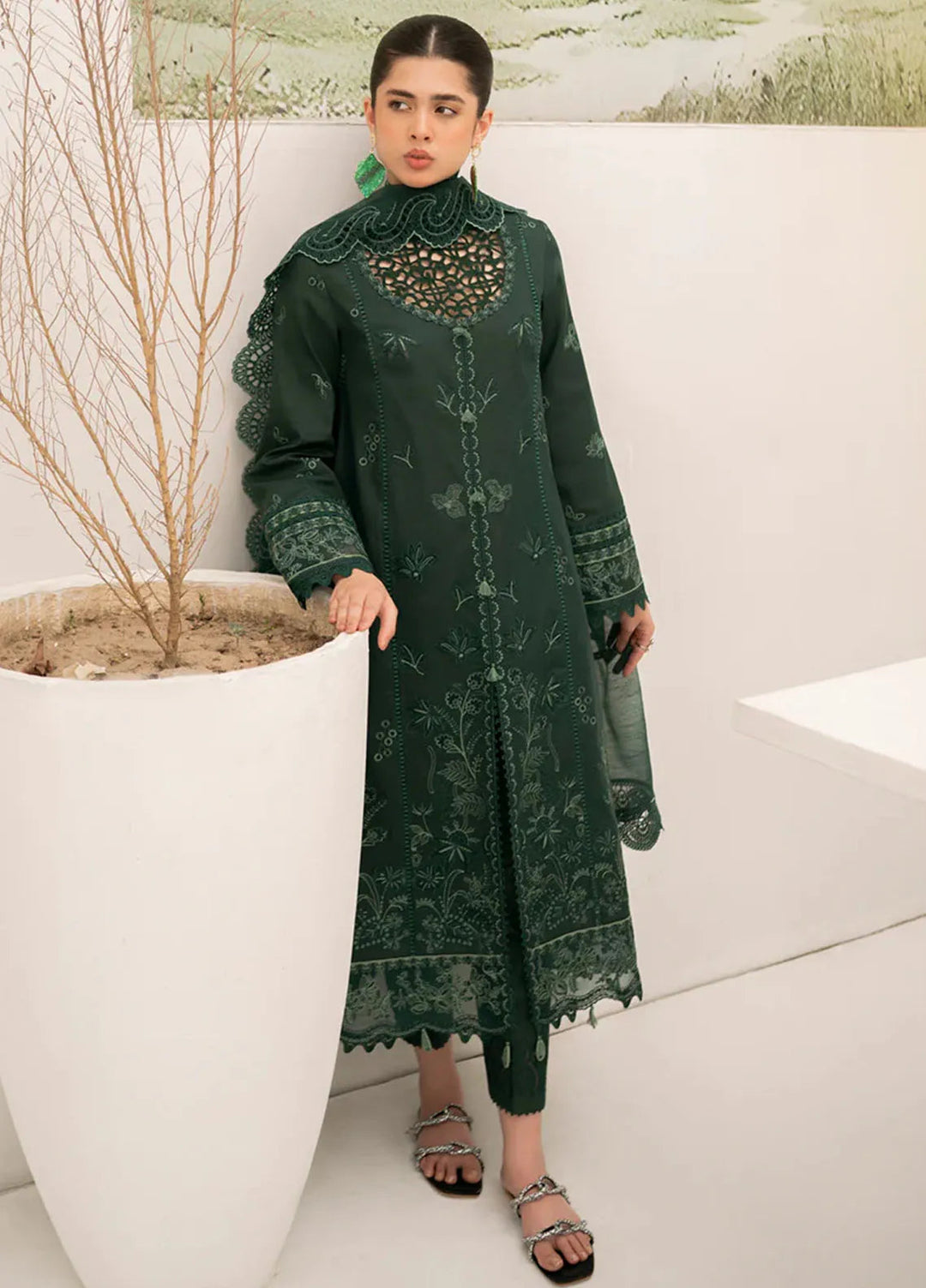 Qalamkar Pret Casual Lawn 3 Piece Suit NM-04 Emma