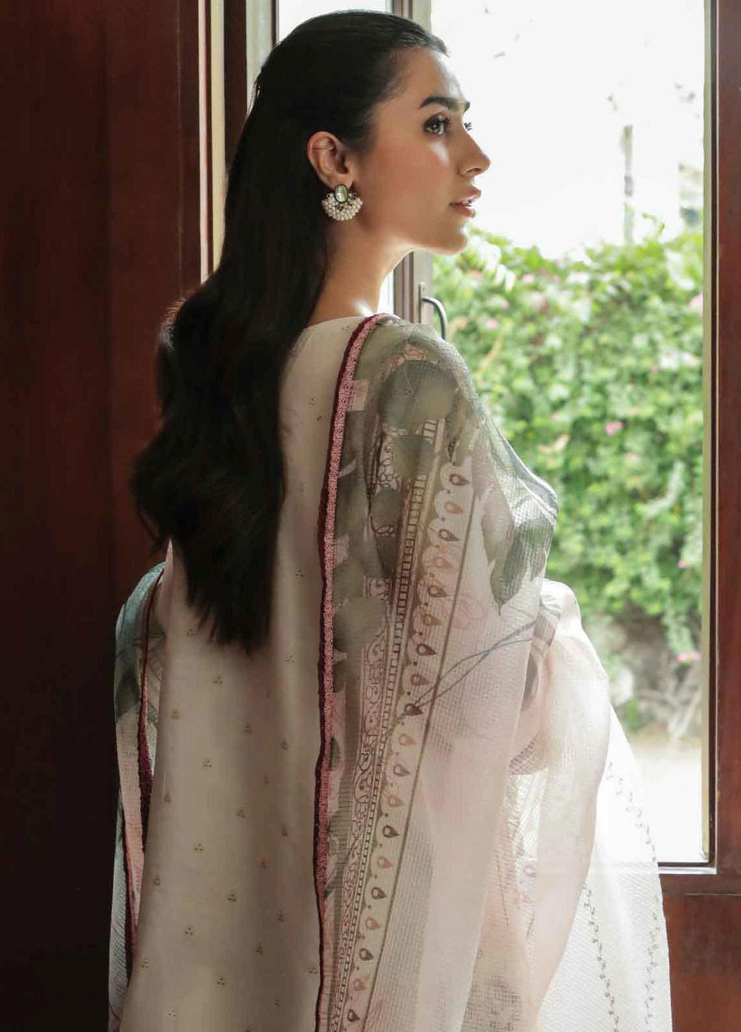 Dastak By Qalamkar Embroidered Lawn Suits Unstitched 3 Piece QLM22QD AQ 03 Saffa - Summer Collection