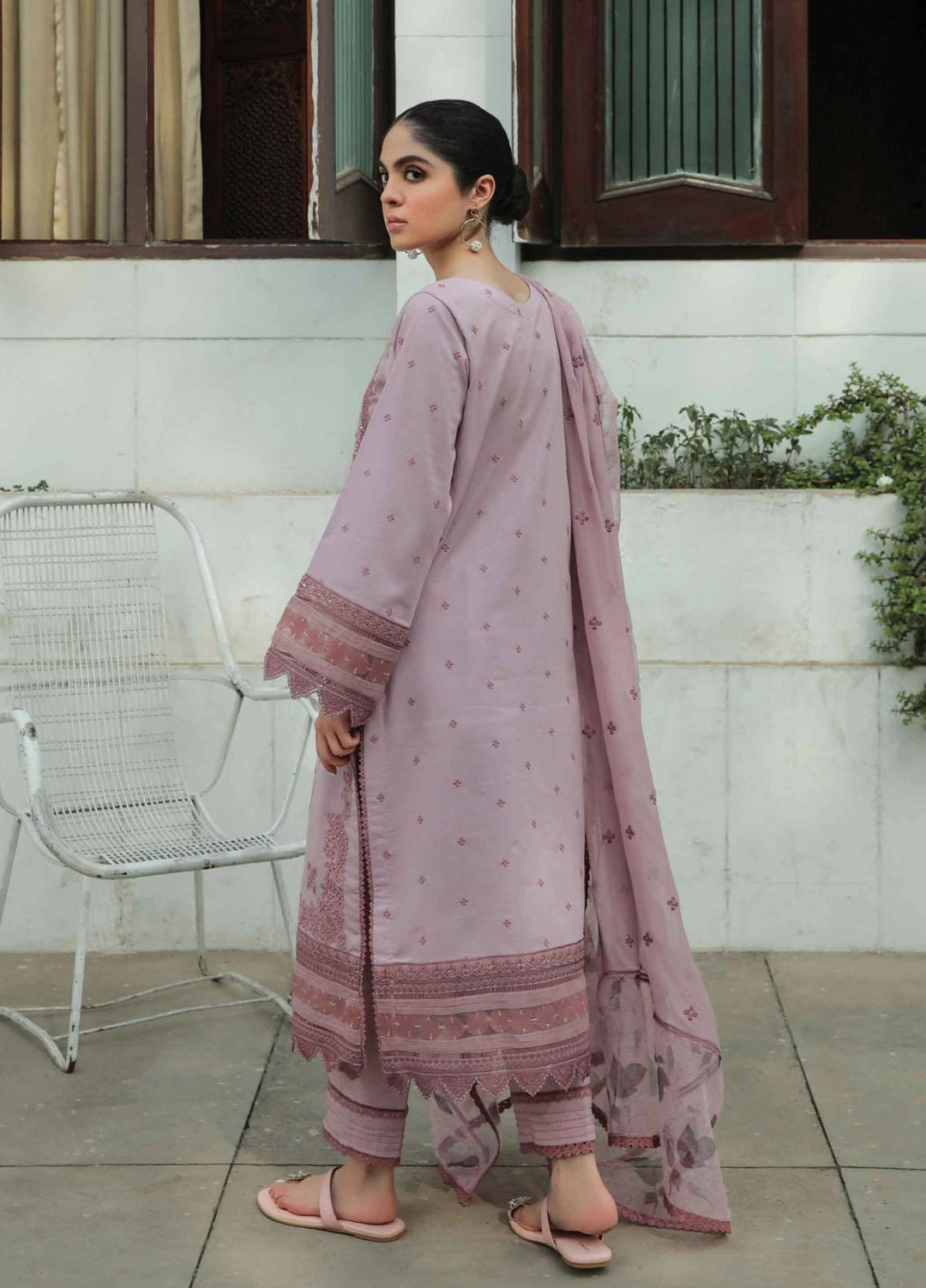 Dastak By Qalamkar Embroidered Lawn Suits Unstitched 3 Piece QLM22QD AQ 04 Elaaf - Summer Collection