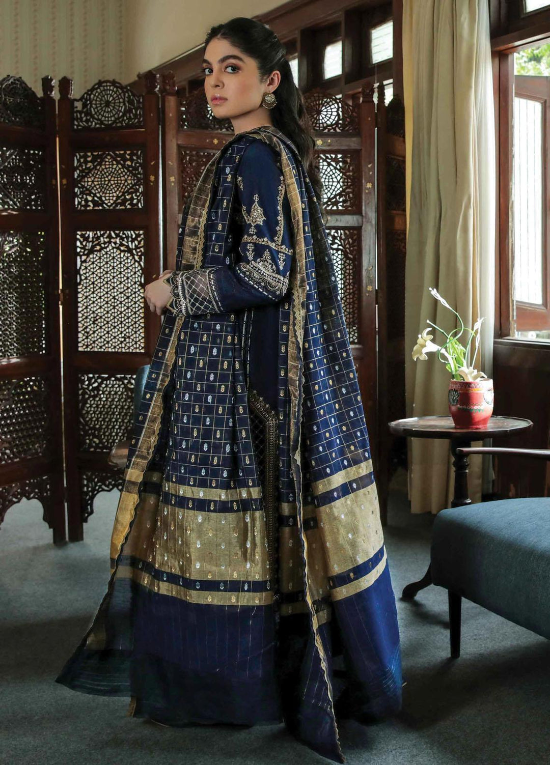 Dastak By Qalamkar Embroidered Lawn Suits Unstitched 3 Piece QLM22QD AQ 10 Eshaal - Summer Collection