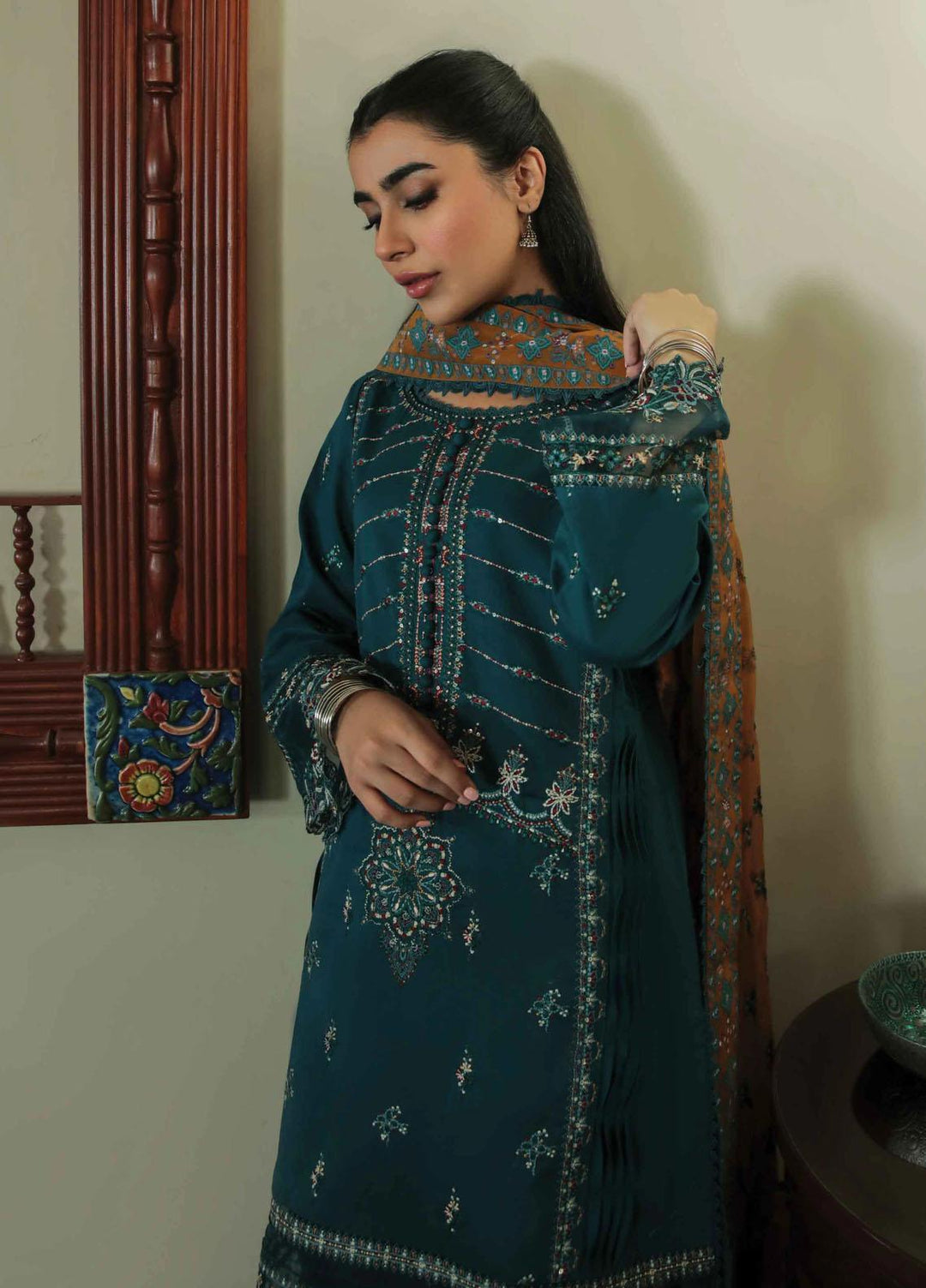 Dastak By Qalamkar Embroidered Lawn Suits Unstitched 3 Piece QLM22QD AQ 12 Amal - Summer Collection