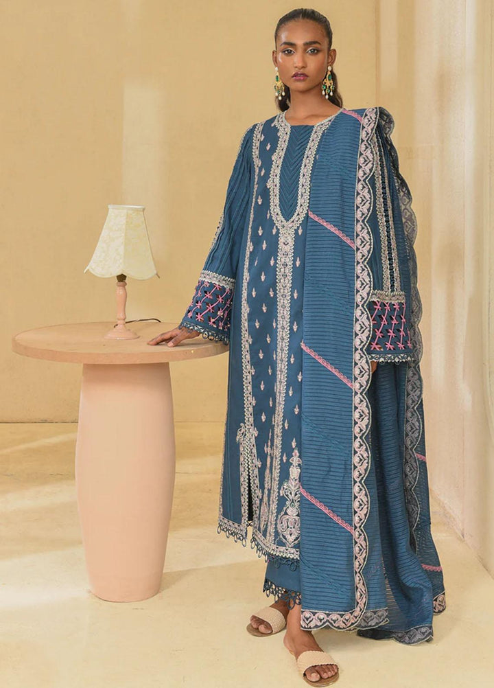 Qalamkar Pret Embroidered Karandi 3 Piece Suit QL22WP KP-01  SAGE