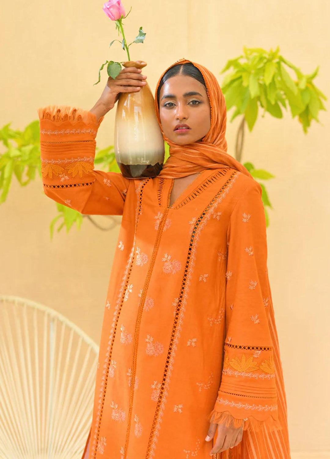 Qalamkar Pret Embroidered Karandi 3 Piece Suit QL22WP KP-04  AMELIA