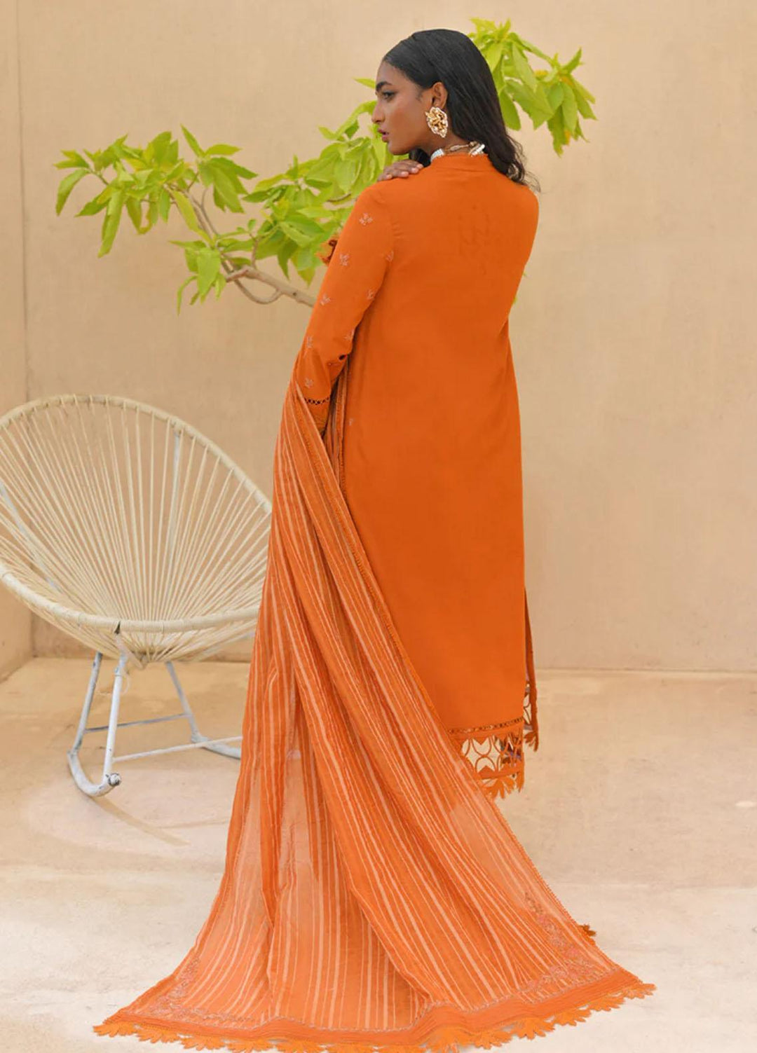 Qalamkar Pret Embroidered Karandi 3 Piece Suit QL22WP KP-04  AMELIA