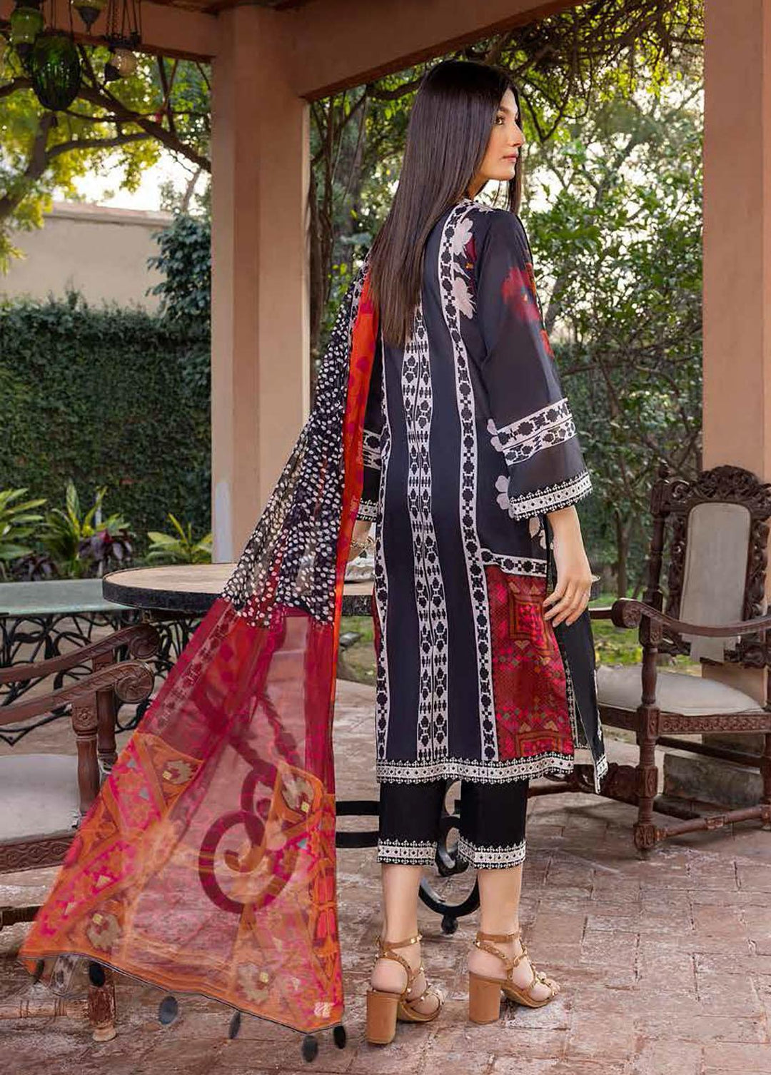 Signature Series By Qaus Embroidered Lawn Suits Unstitched 3 Piece QAS22SS QAS 03 - Summer Collection