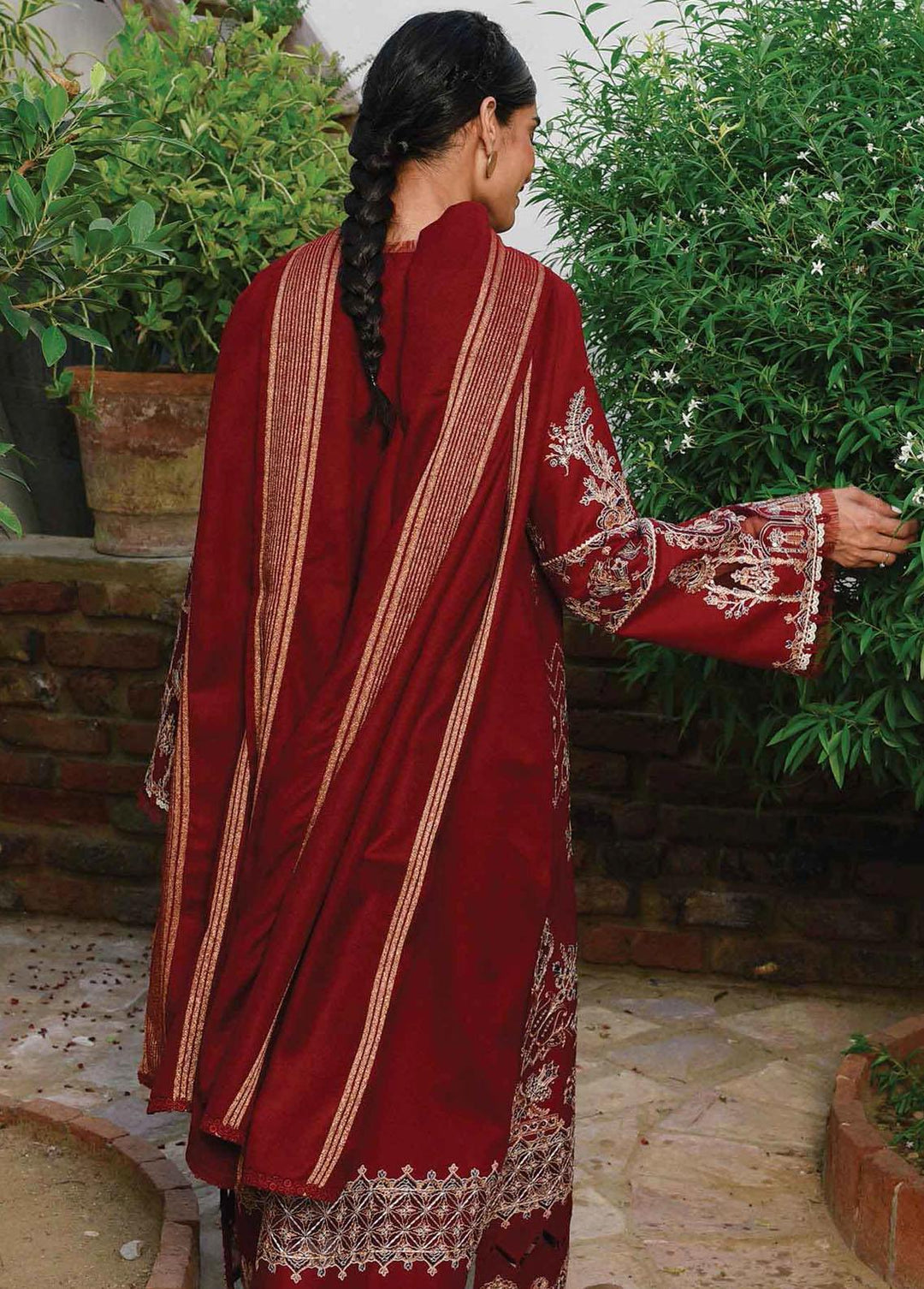 Qline by Qalamkar Embroidered Linen Suits Unstitched 3 Piece QLM22Q 01 Zartash - Winter Collection
