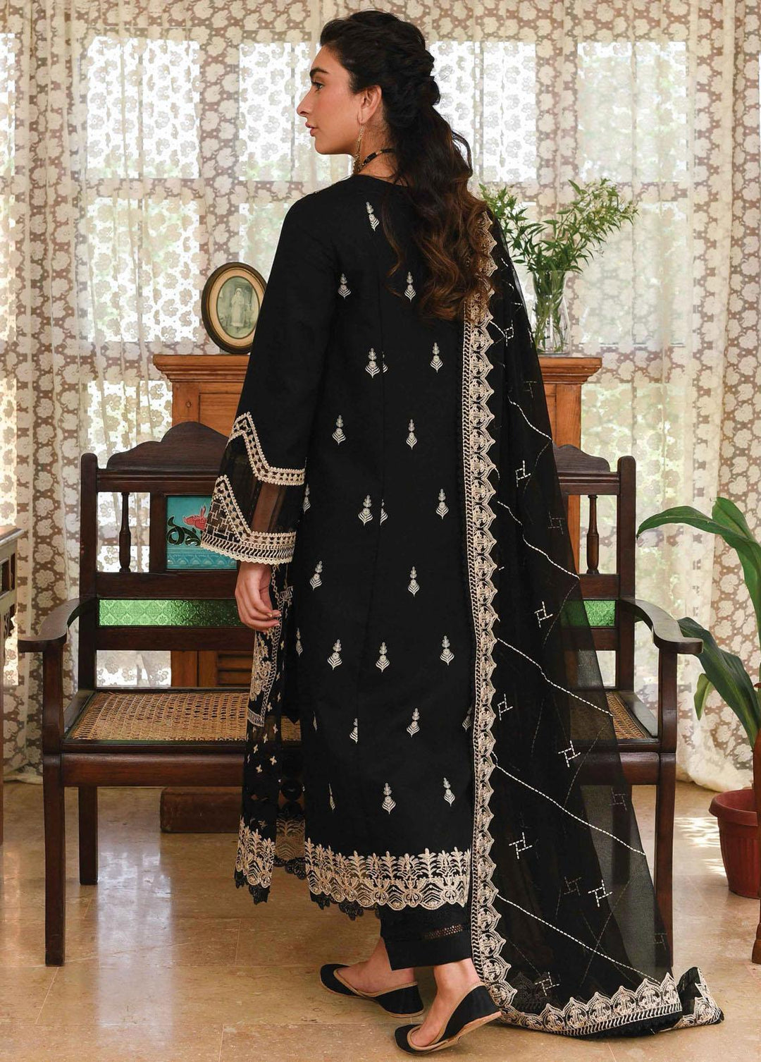 Qline by Qalamkar Embroidered Linen Suits Unstitched 3 Piece QLM22Q 12 Sophia - Winter Collection