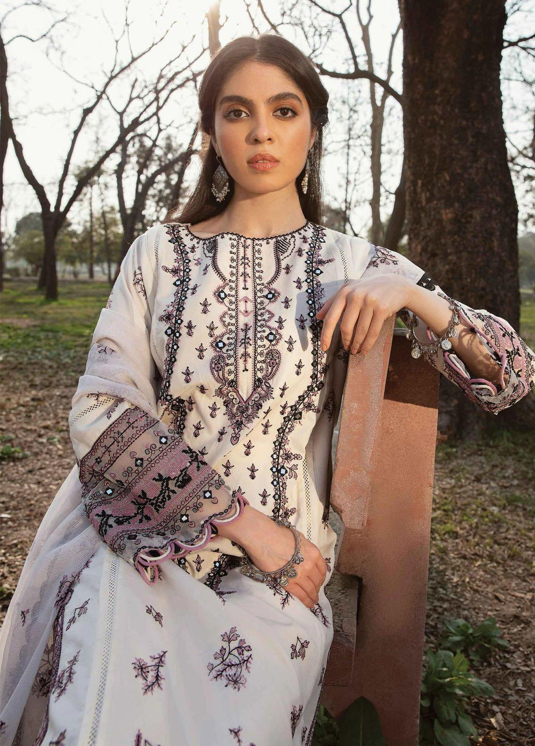 Qline by Qalamkar Embroidered Lawn Suits Unstitched 3 Piece QLM23Q AK-01 Sima - Luxury Collection