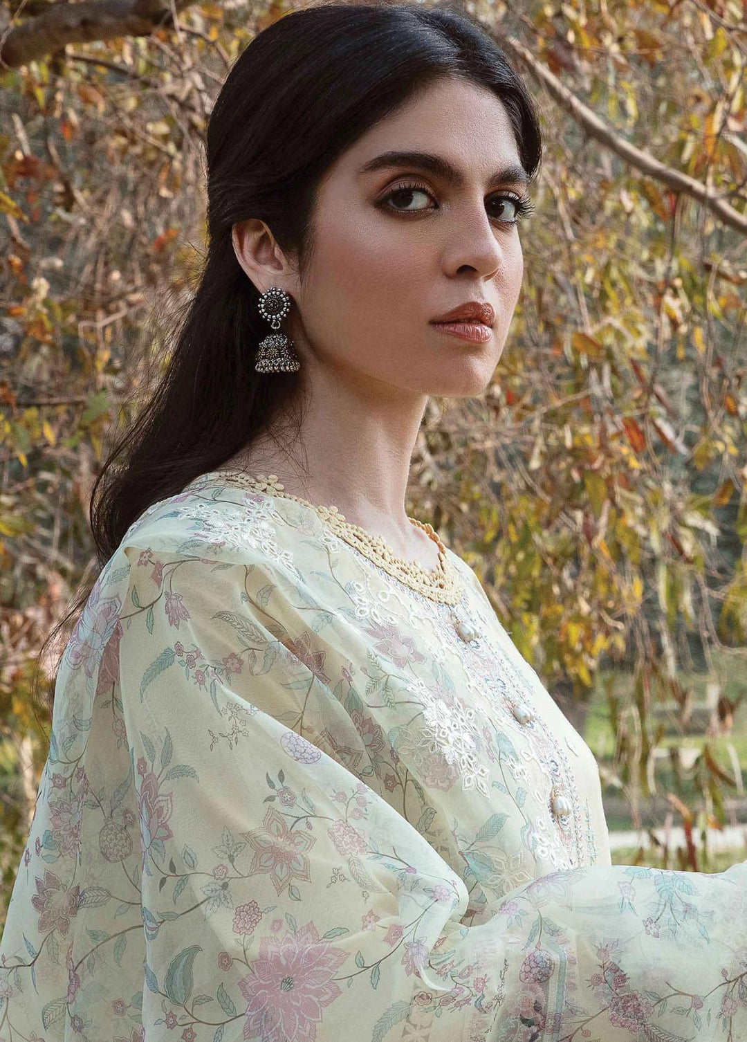 Qline by Qalamkar Embroidered Lawn Suits Unstitched 3 Piece QLM23Q AK-02 Vida - Luxury Collection