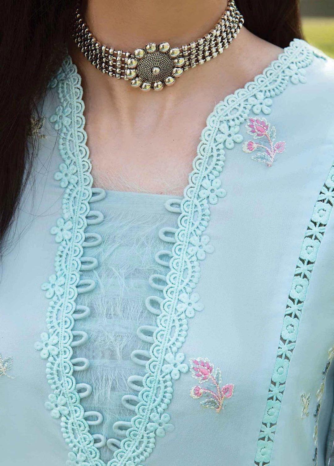 Qline by Qalamkar Embroidered Lawn Suits Unstitched 3 Piece QLM23Q AK-06 Layla - Luxury Collection