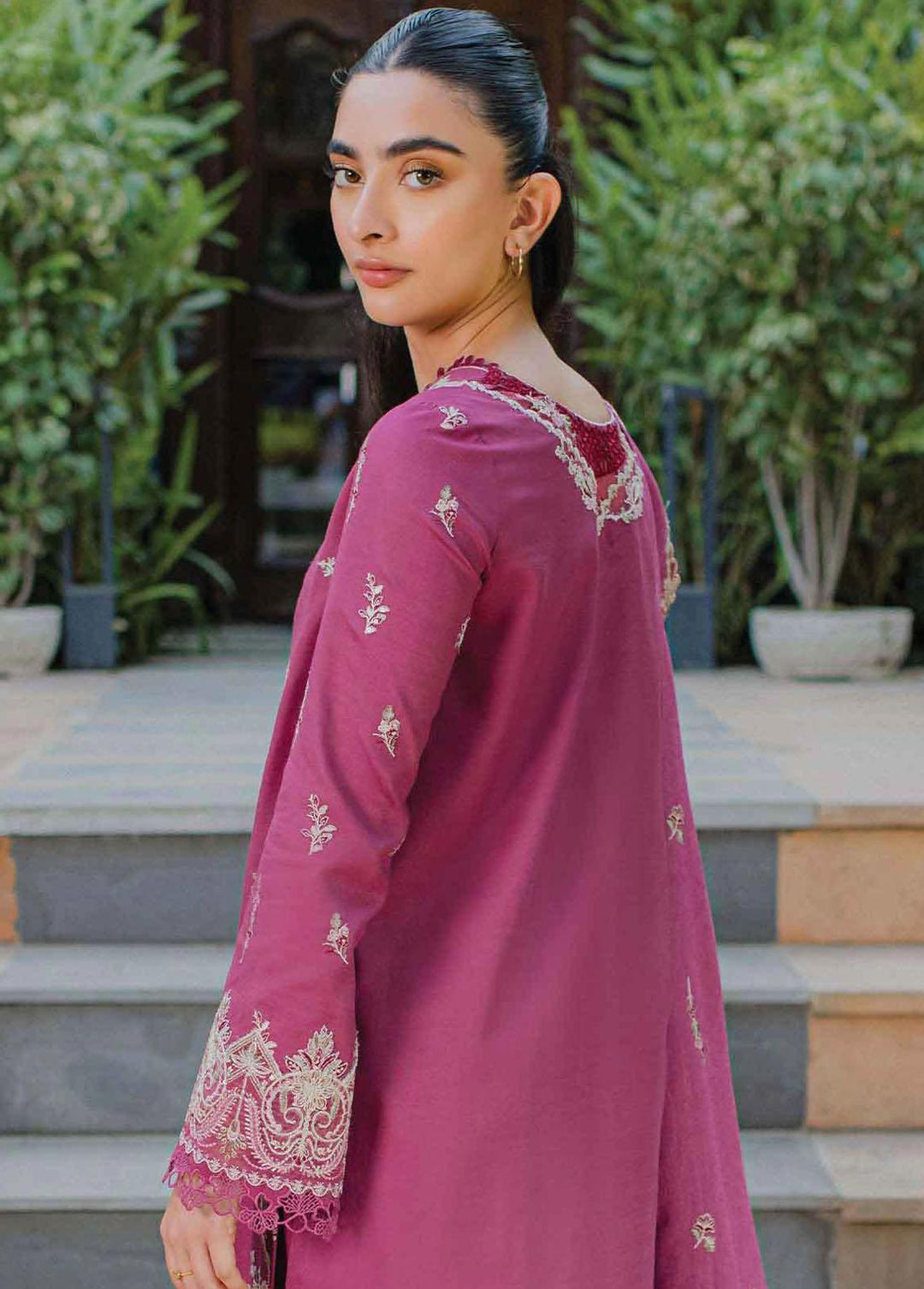 Qline By Qalamkar Embroidered Linen Suits Unstitched 3 Piece QLM23LN WL-03 Sera - Winter Collection