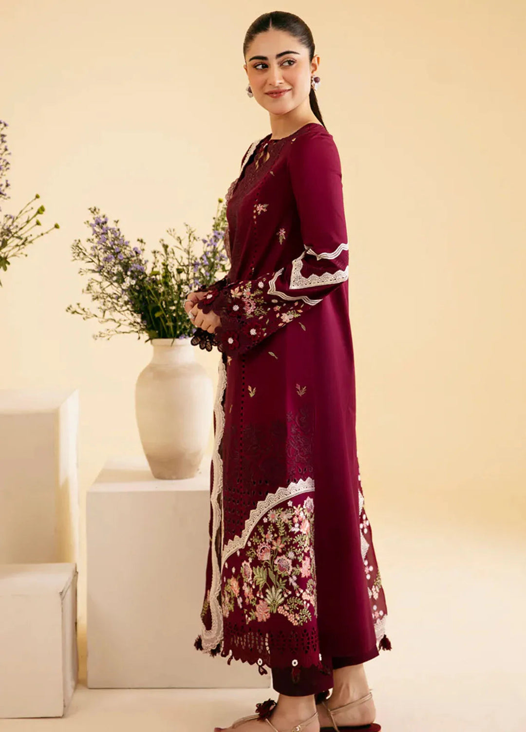 Qlinekari By Qalamkar Chikankari Lawn Suit Unstitched 3 Piece QLM24QK SQ-11 Zenal - Summer Collection