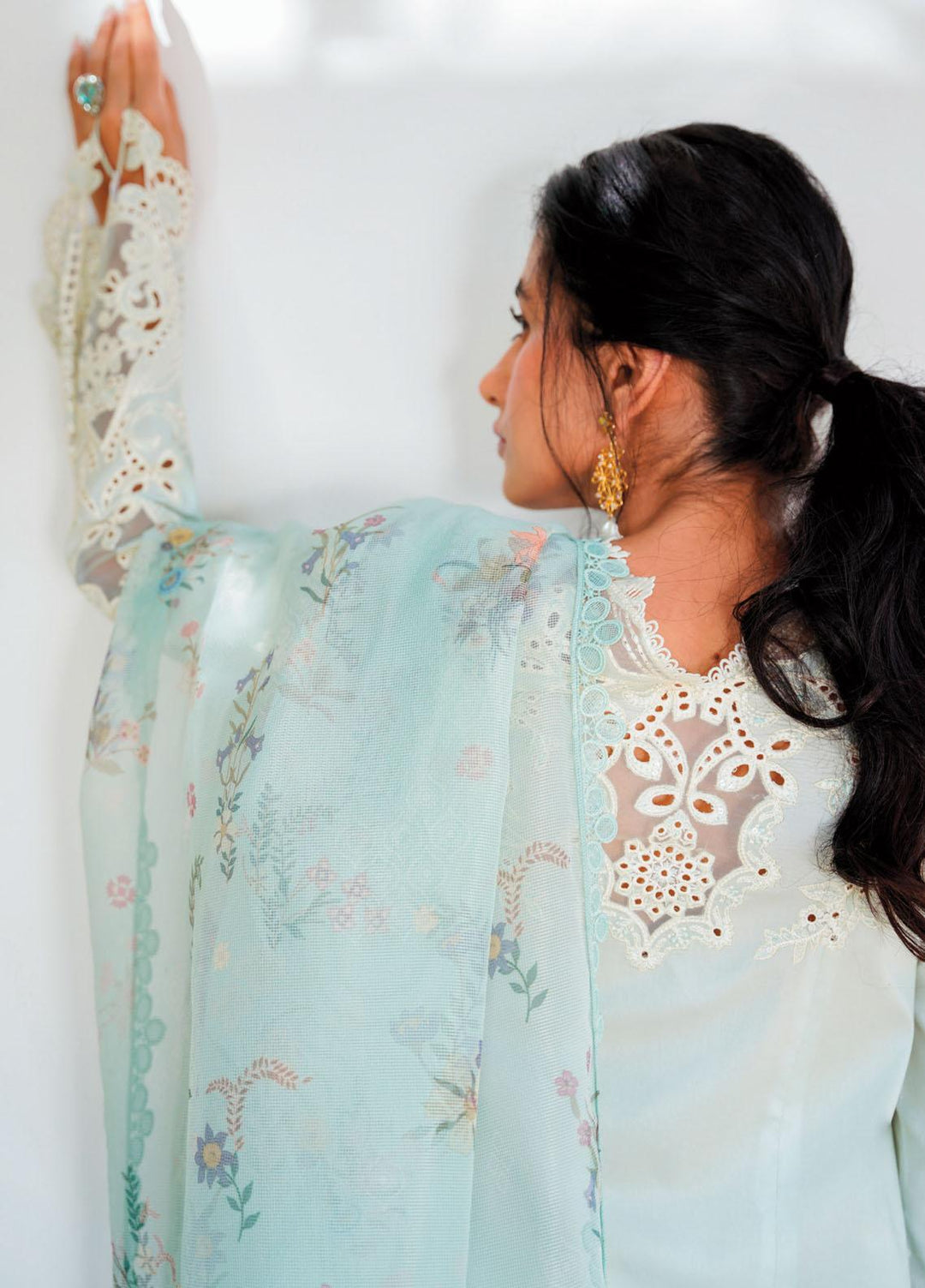 Qlinekari By Qalamkar Embroidered Chikankari Suits Unstitched 3 Piece QLM23QL RT-08 Aylin - Summer Collection