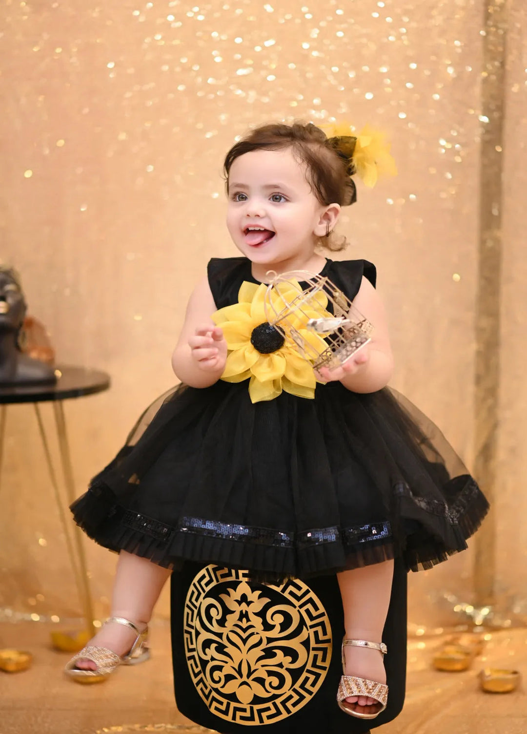 Qurratulain Saqib Pret Embroidered Shirt Black Sunflower