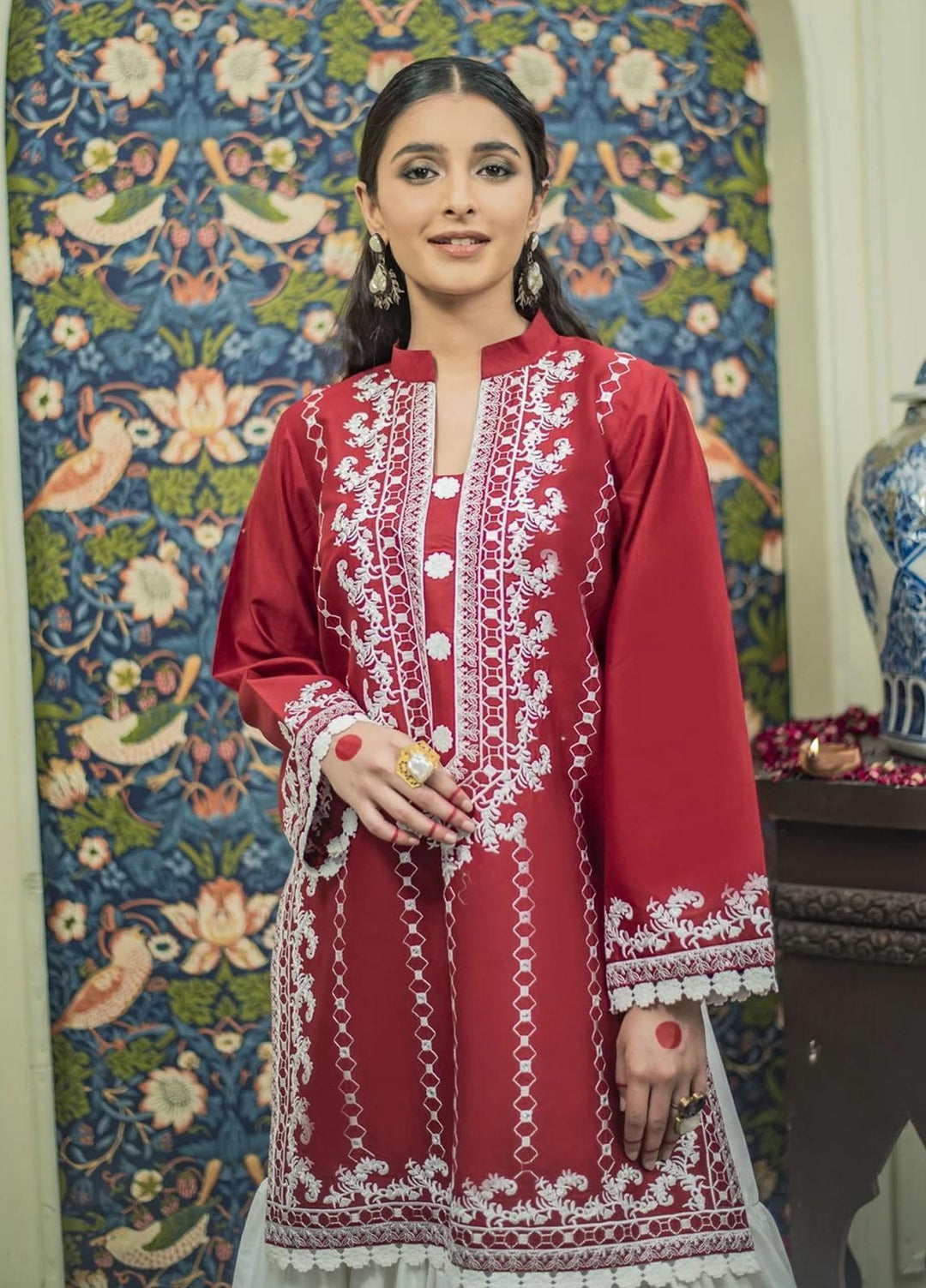 Nuriyaa Luxury Pret Embroidered Lawn 2 Piece NR21RY Surkh Raag