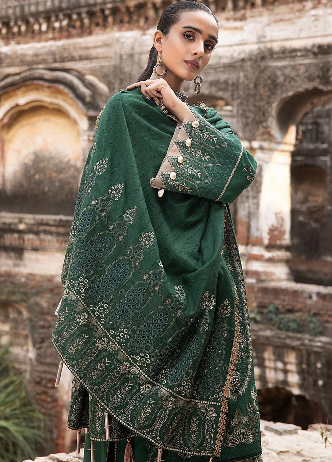 Raahi By Izel Embroidered Fiber Suits Unstitched 3 Piece IZL23RH Soraya - Winter Collection