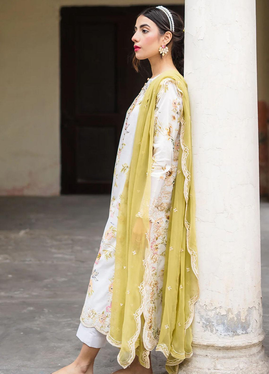 Raha By Muraad Printed Lawn Suits Unstitched 3 Piece MU23R Friya - Festive Collection