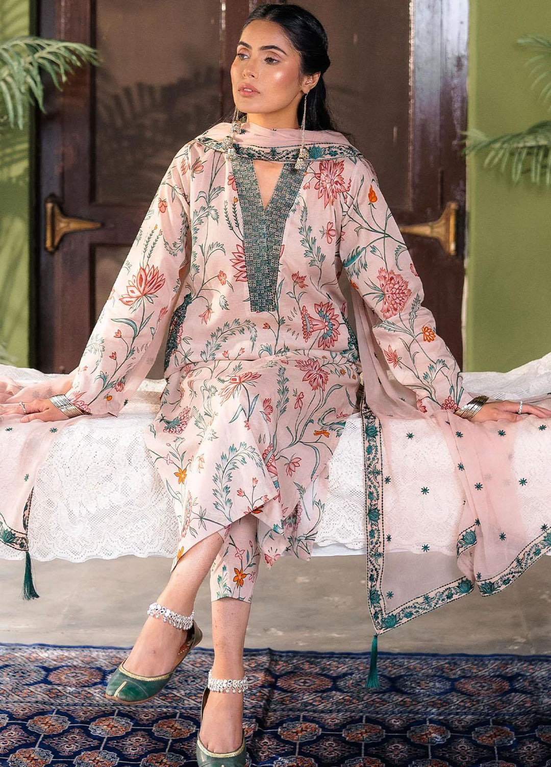 Raha By Muraad Printed Lawn Suits Unstitched 3 Piece MU23R Abeer - Festive Collection