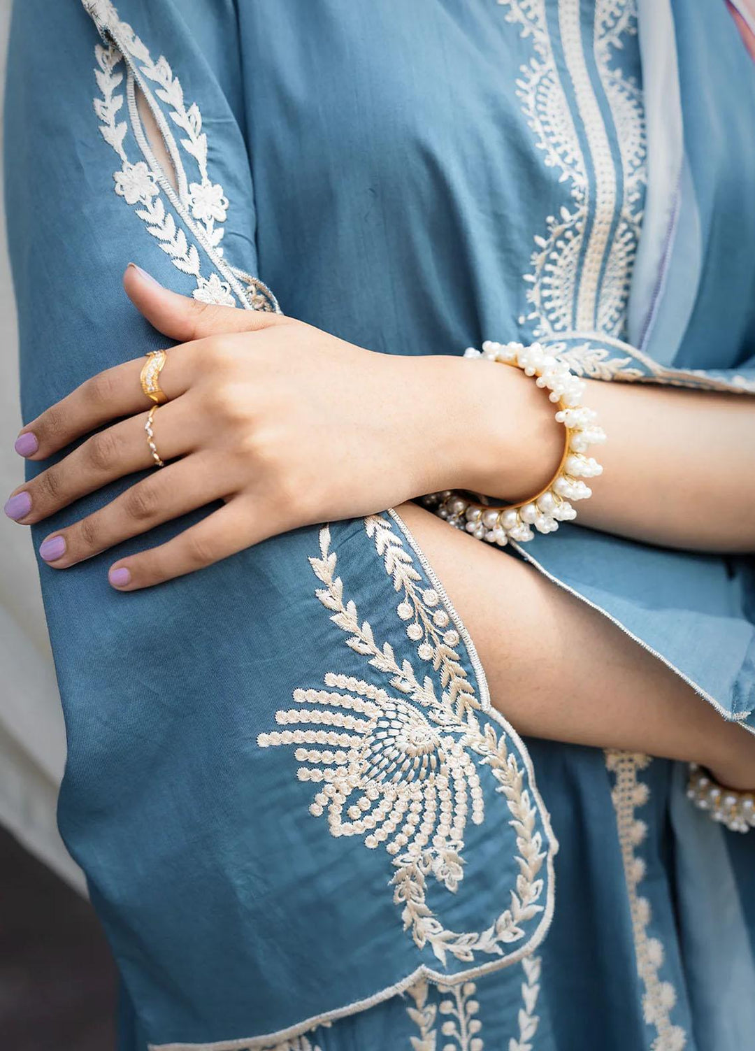 Raha By Muraad Embroidered Lawn Suits Unstitched 3 Piece MU23R Zaria - Festive Collection