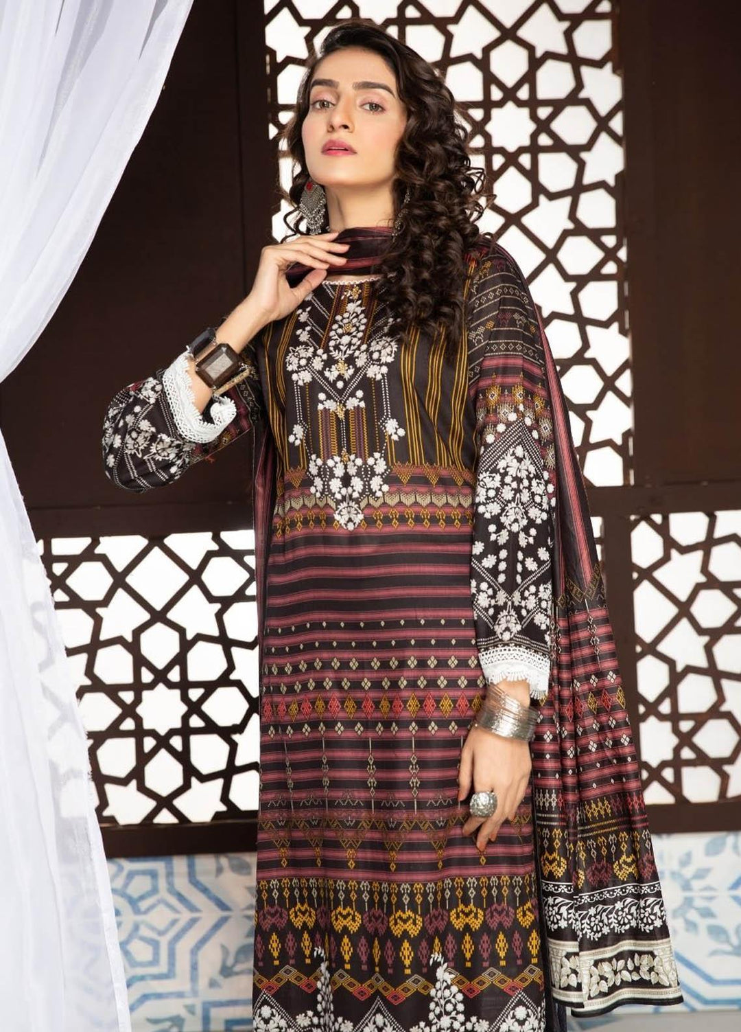 Ittehad Textiles Printed Lawn Suits Unstitched 3 Piece IT21R LF-RHT-21702B - Summer Collection