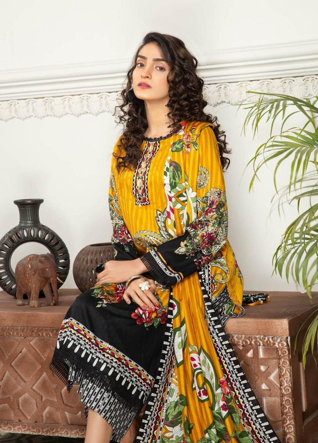 Ittehad Textiles Printed Lawn Suits Unstitched 3 Piece IT21R LF-RHT-21709B - Summer Collection