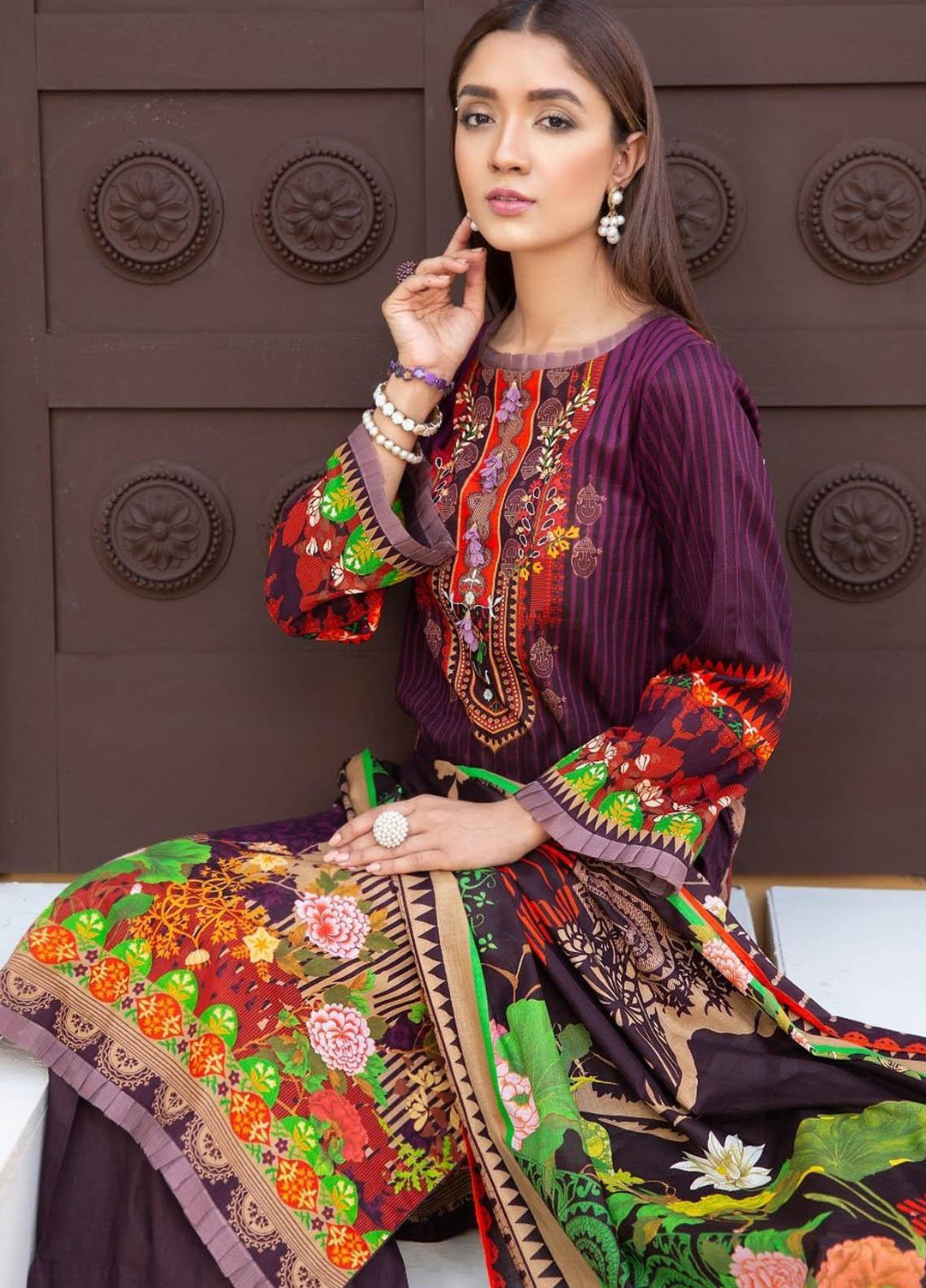 Ittehad Textiles Printed Lawn Suits Unstitched 3 Piece IT21R LF-RHT-21710A - Summer Collection