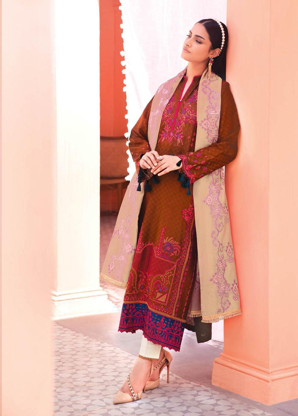 RajBari Embroidered Jacquard Suits Unstitched 3 Piece RB23F 4B - Luxury Collection