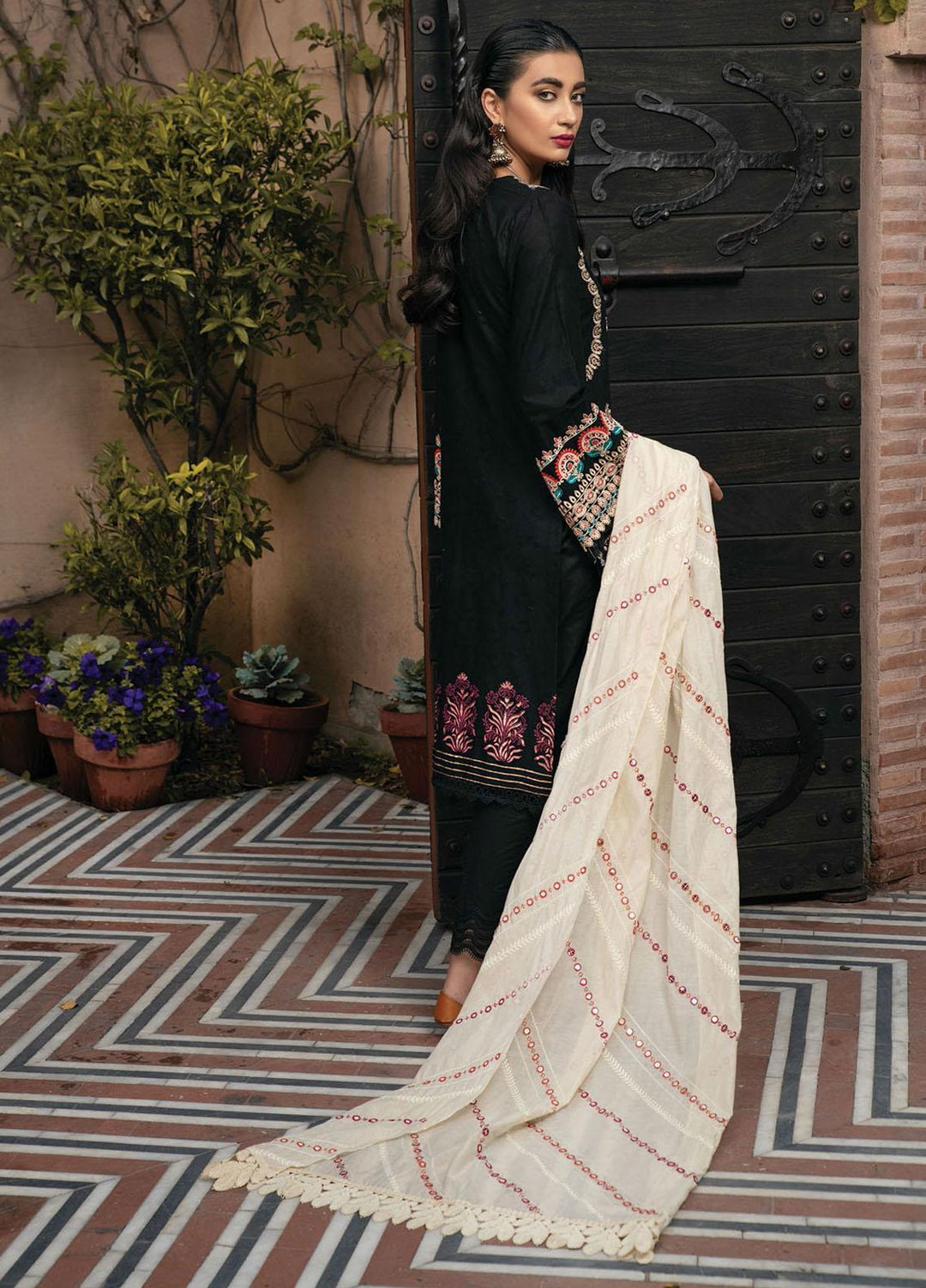 RajBari Embroidered Jacquard Suits Unstitched 3 Piece RB21F 8B - Festive Collection