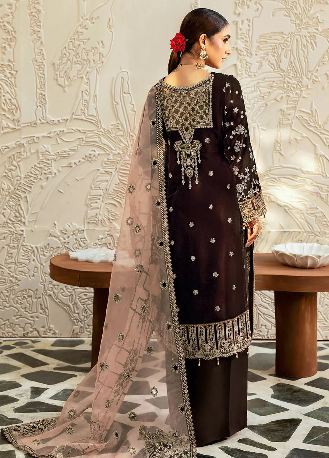 Ramsha Embroidered Velvet Suit Unstitched 3 Piece RSH24VL V-606 - Luxury Collection