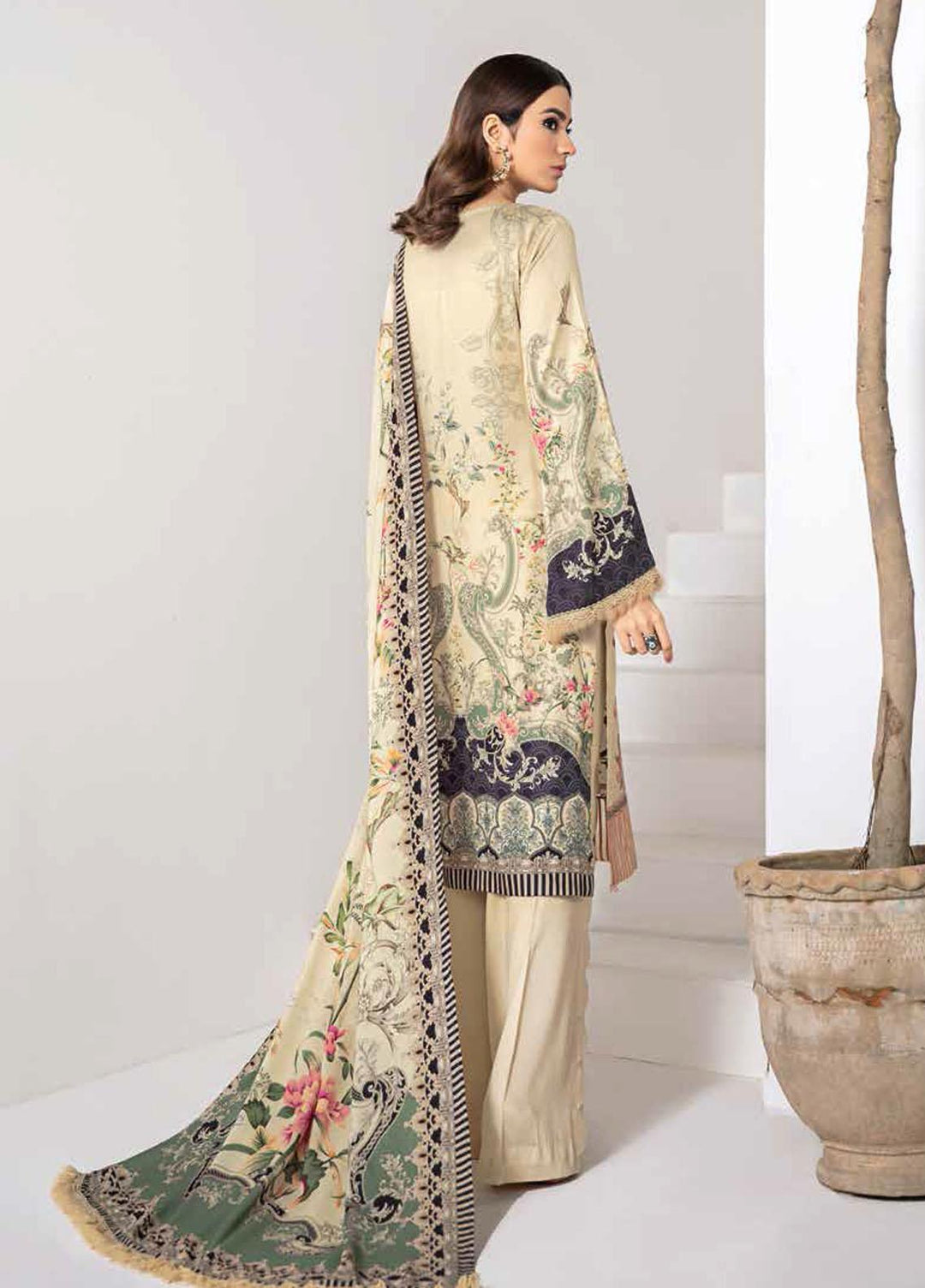 Reet By Ramsha Embroidered Viscose Suits Unstitched 3 Piece RSH21-R2 208 - Winter Collection