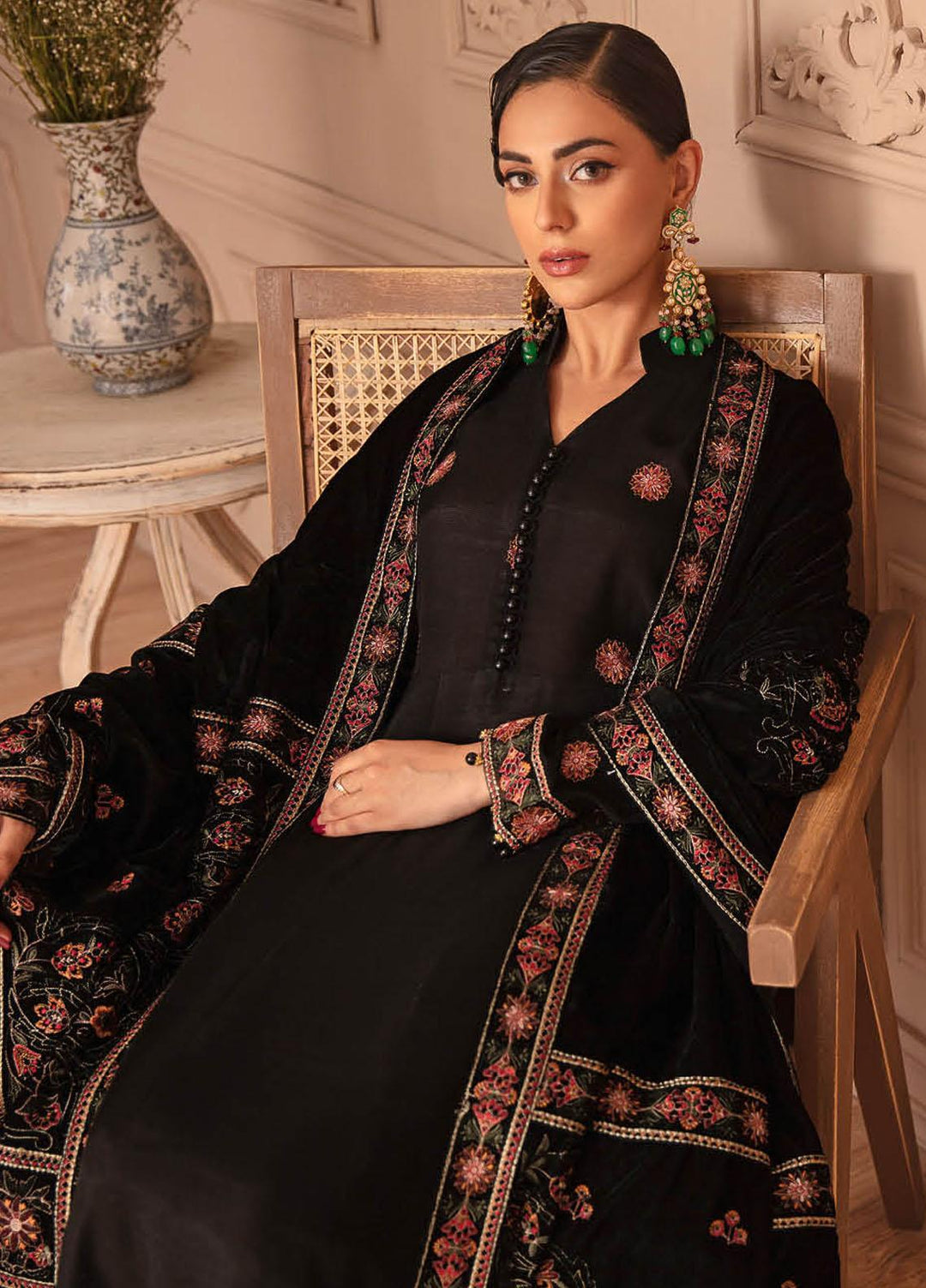 Ramsha Embroidered Velvet Suits Unstitched 3 Piece RSH22V5 V-504 - Winter Collection