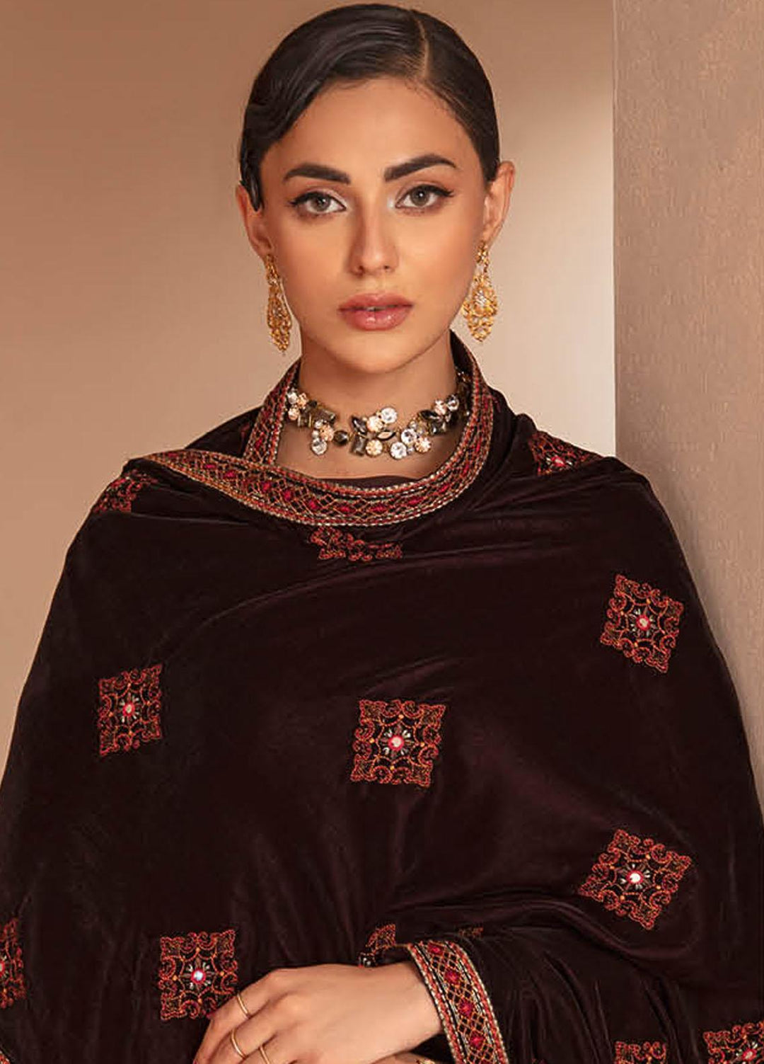 Ramsha Embroidered Velvet Suits Unstitched 3 Piece RSH22V5 V-507 - Winter Collection