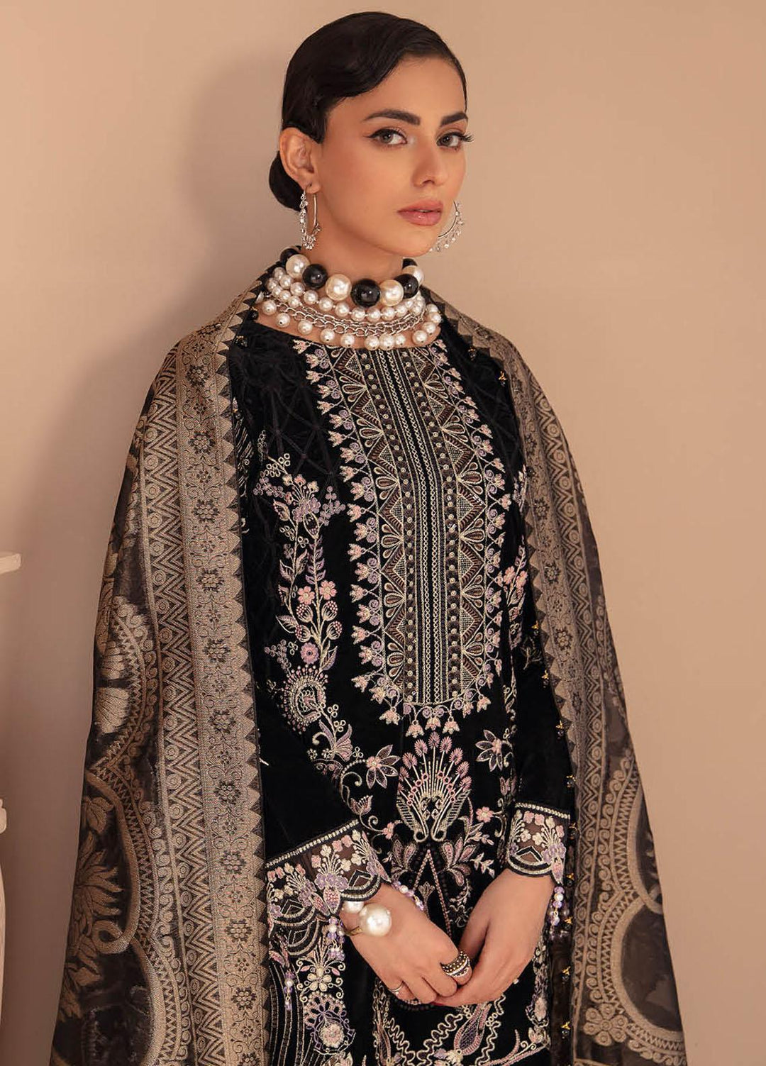 Ramsha Embroidered Velvet Suits Unstitched 3 Piece RSH22V5 V-508 - Winter Collection