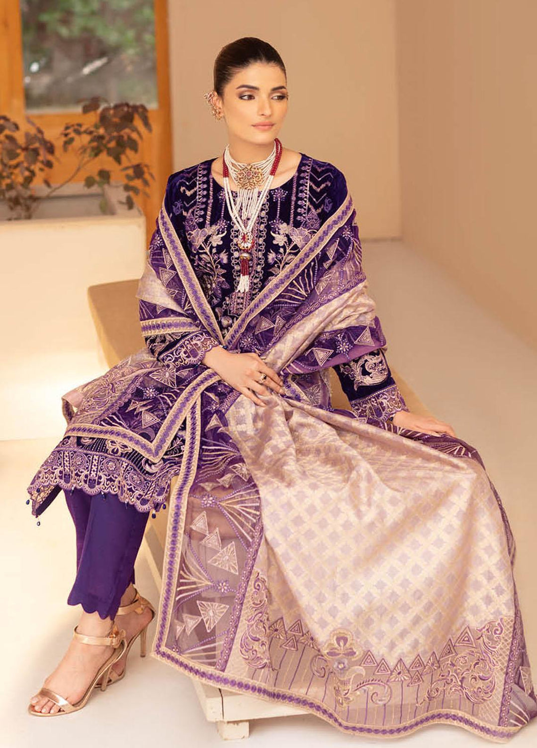Ramsha Embroidered Velvet Suits Unstitched 3 Piece RSH21V-4 V-405 - Winter Collection