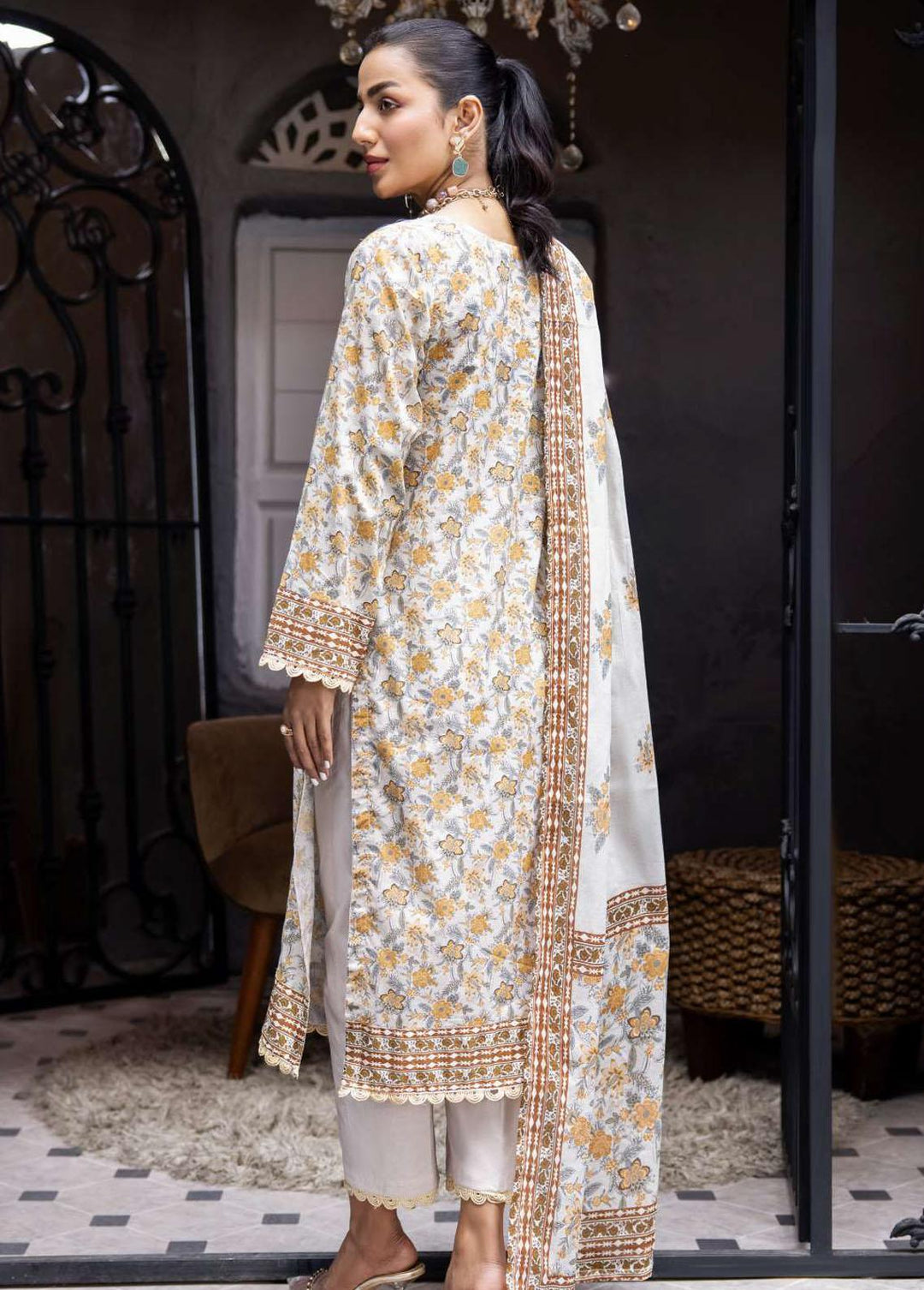 Rang By Motifz Embroidered Lawn Suits Unstitched 3 Piece MT23-R2 D-3724 - Summer Collection
