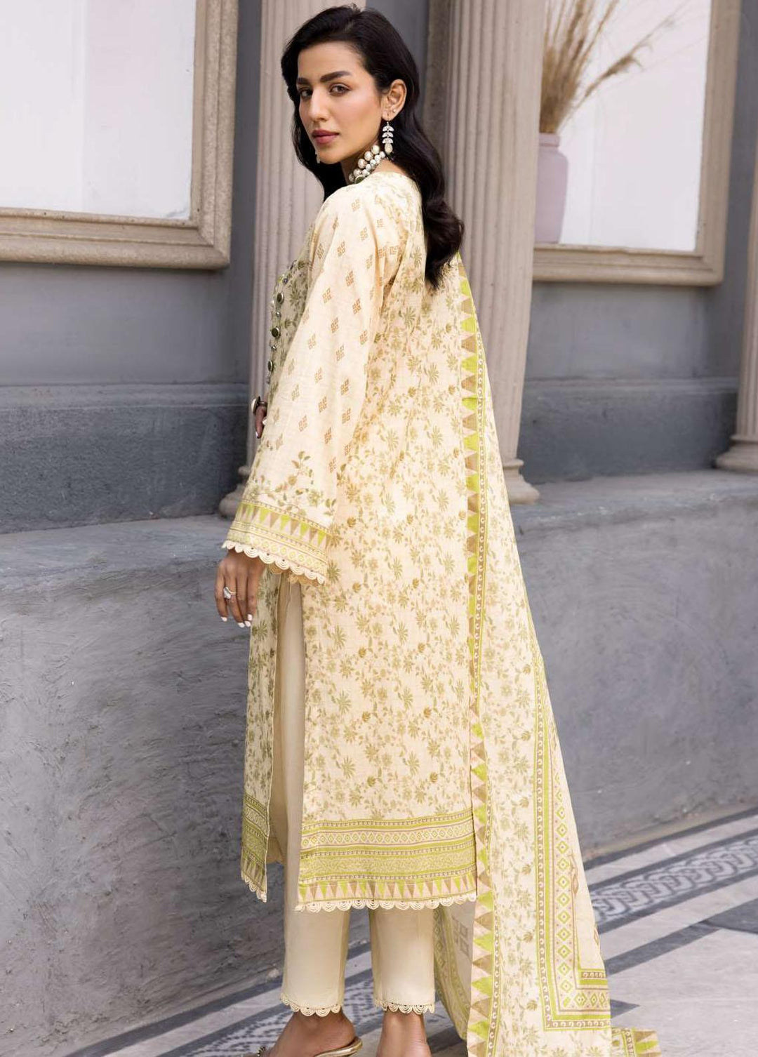 Rang By Motifz Embroidered Lawn Suits Unstitched 3 Piece MT23-R2 D-3726 - Summer Collection
