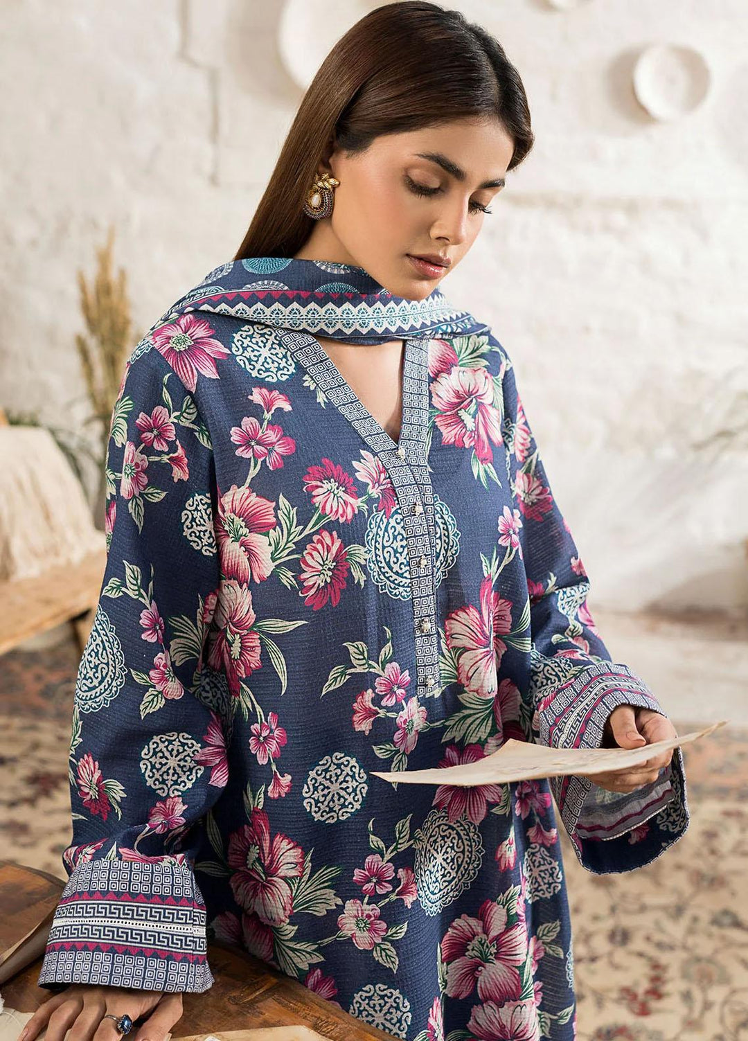 Rang By Motifz Printed Khaddar Suits Unstitched 3 Piece MT23R-V3 4415 Aafreen - Winter Collection