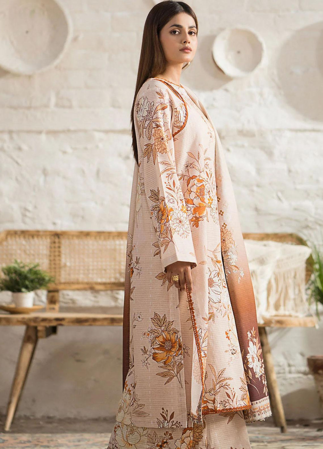 Rang By Motifz Printed Khaddar Suits Unstitched 3 Piece MT23R-V3 4418 Hussne - Winter Collection