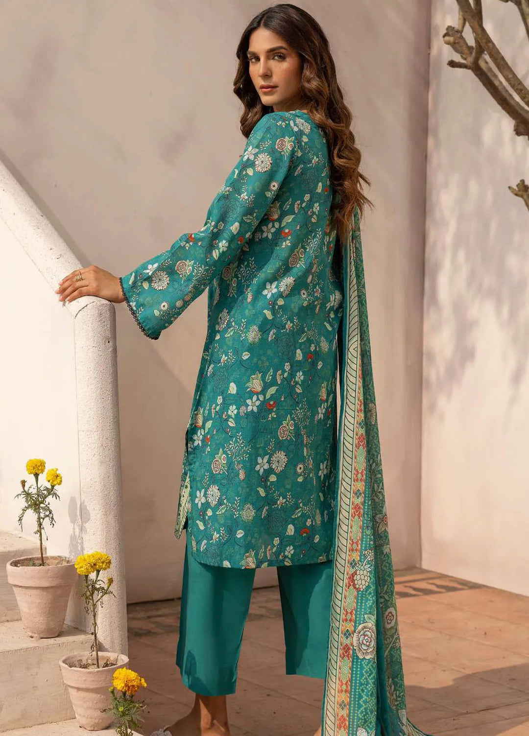 Rang by Motifz Printed Lawn Suit Unstitched 3 Piece MT25RL 5437 Zoe - Summer Collection