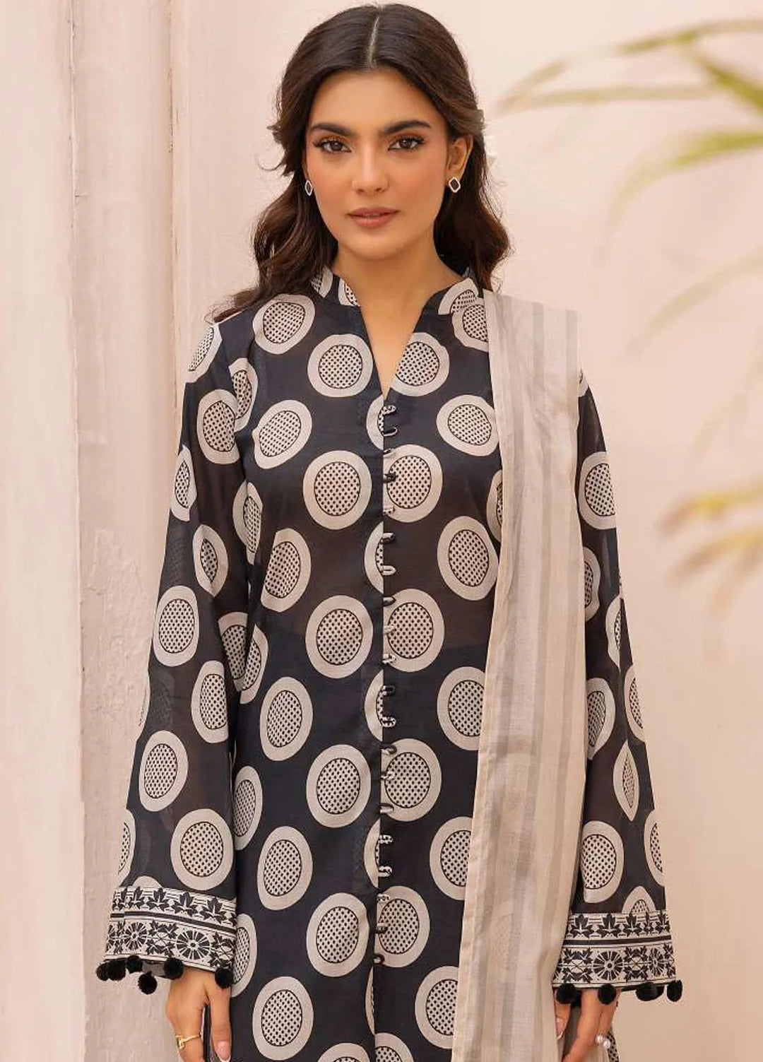 Rang by Motifz Printed Lawn Suit Unstitched 3 Piece MT25RL 5445 Darya - Summer Collection