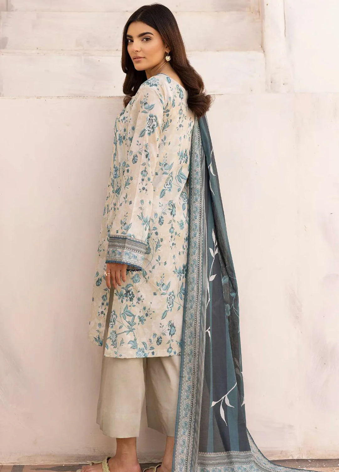 Rang by Motifz Printed Lawn Suits Unstitched 3 Piece 5506 Beyza - Summer Collection