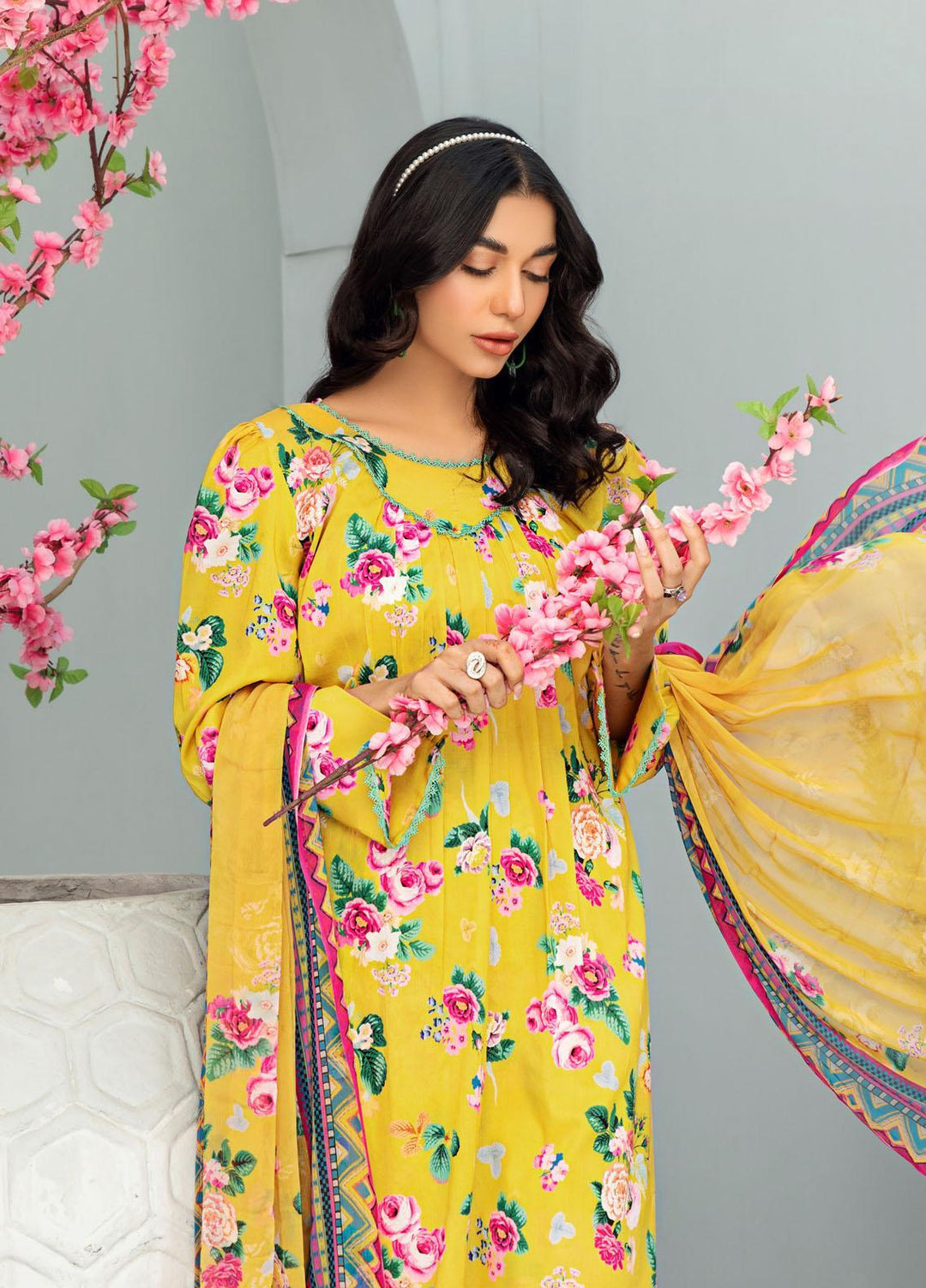 Rang-e-Bahar By Humdum Printed Lawn Suits Unstitched 3 Piece HD23RB-2 D-04 - Summer Collection