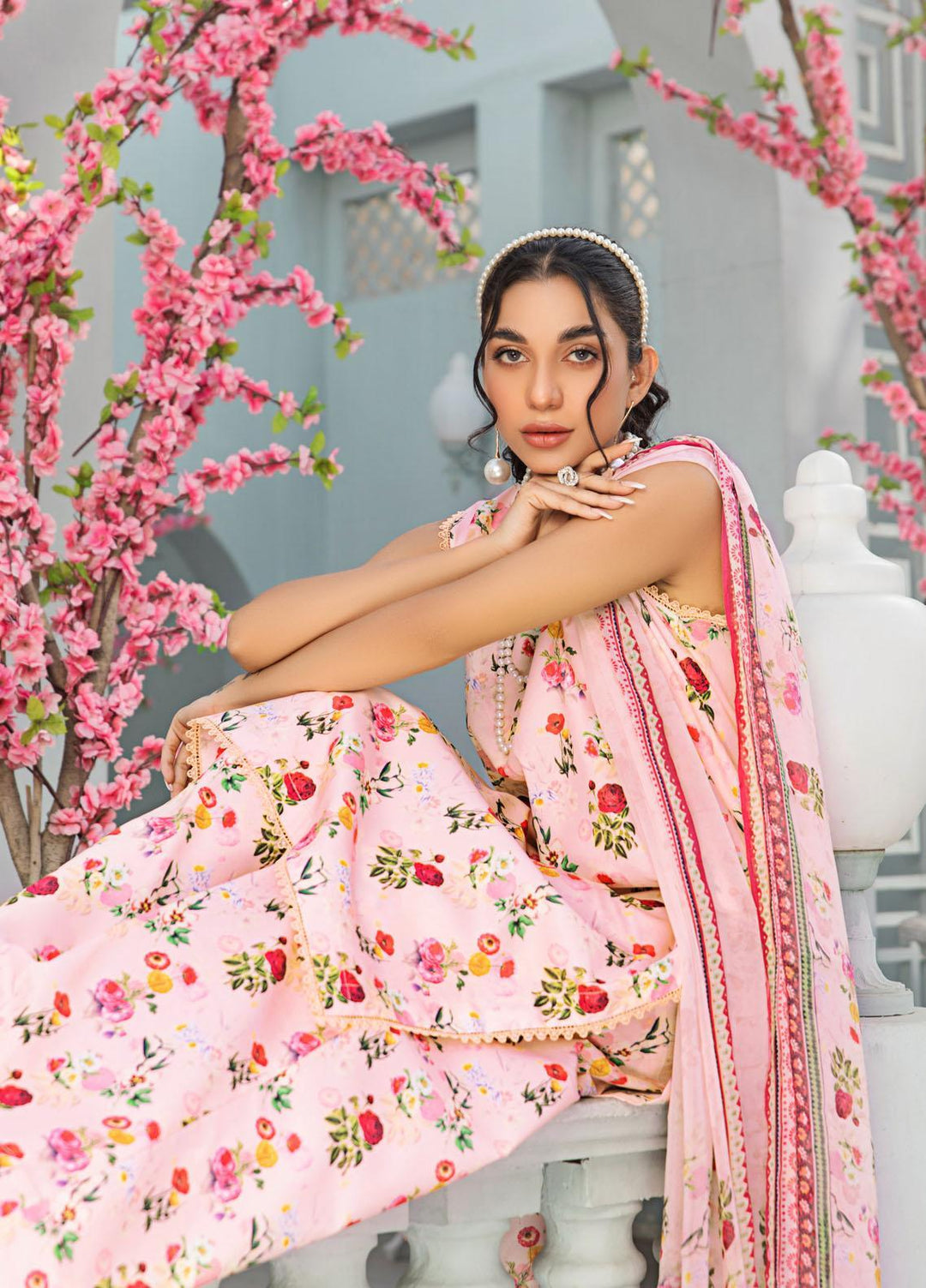 Rang-e-Bahar By Humdum Printed Lawn Suits Unstitched 3 Piece HD23RB-2 D-05 - Summer Collection