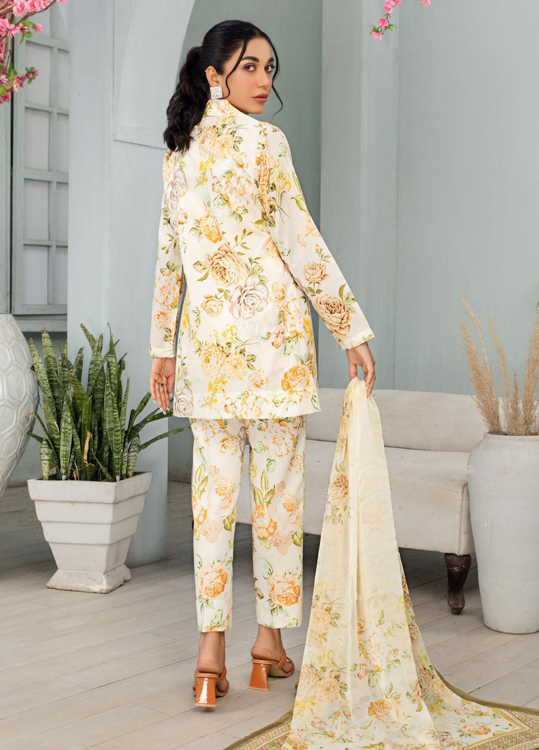 Rang-e-Bahar By Humdum Printed Lawn Suits Unstitched 3 Piece HD23RB-2 D-07 - Summer Collection