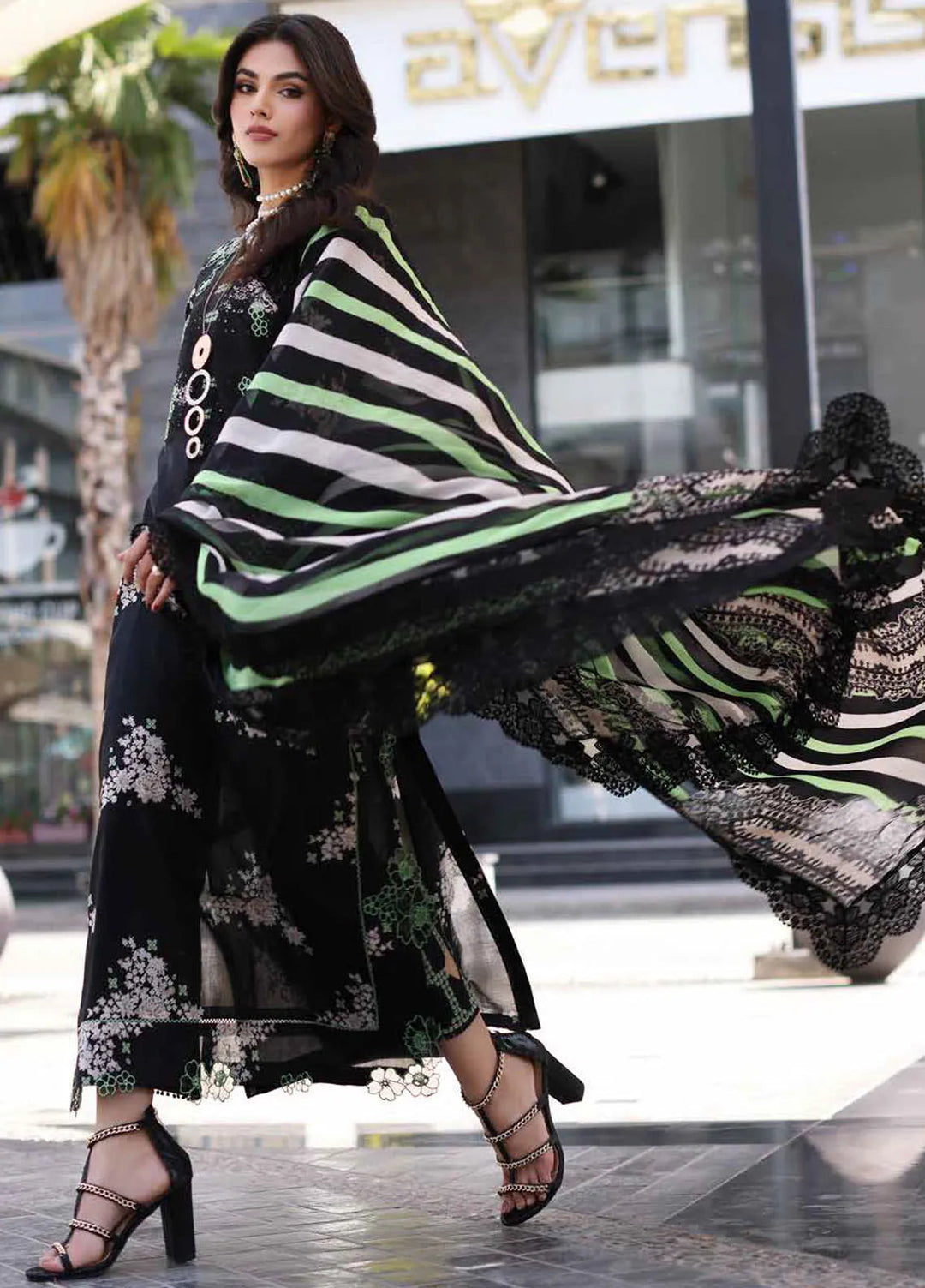 Rang-E-Bahar Embroidered Lawn Suit Unstitched 3 Piece CRZ24RB CRB4-10 - Spring Summer Collection