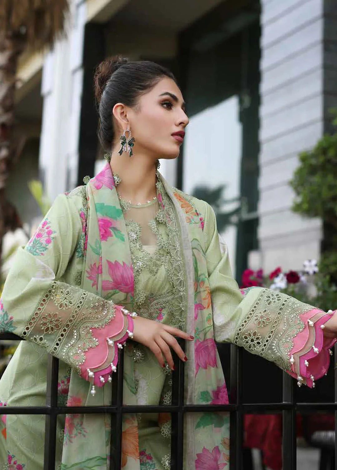 Rang-E-Bahar Embroidered Lawn Suit Unstitched 3 Piece CRZ24RB CRB4-12 - Spring Summer Collection
