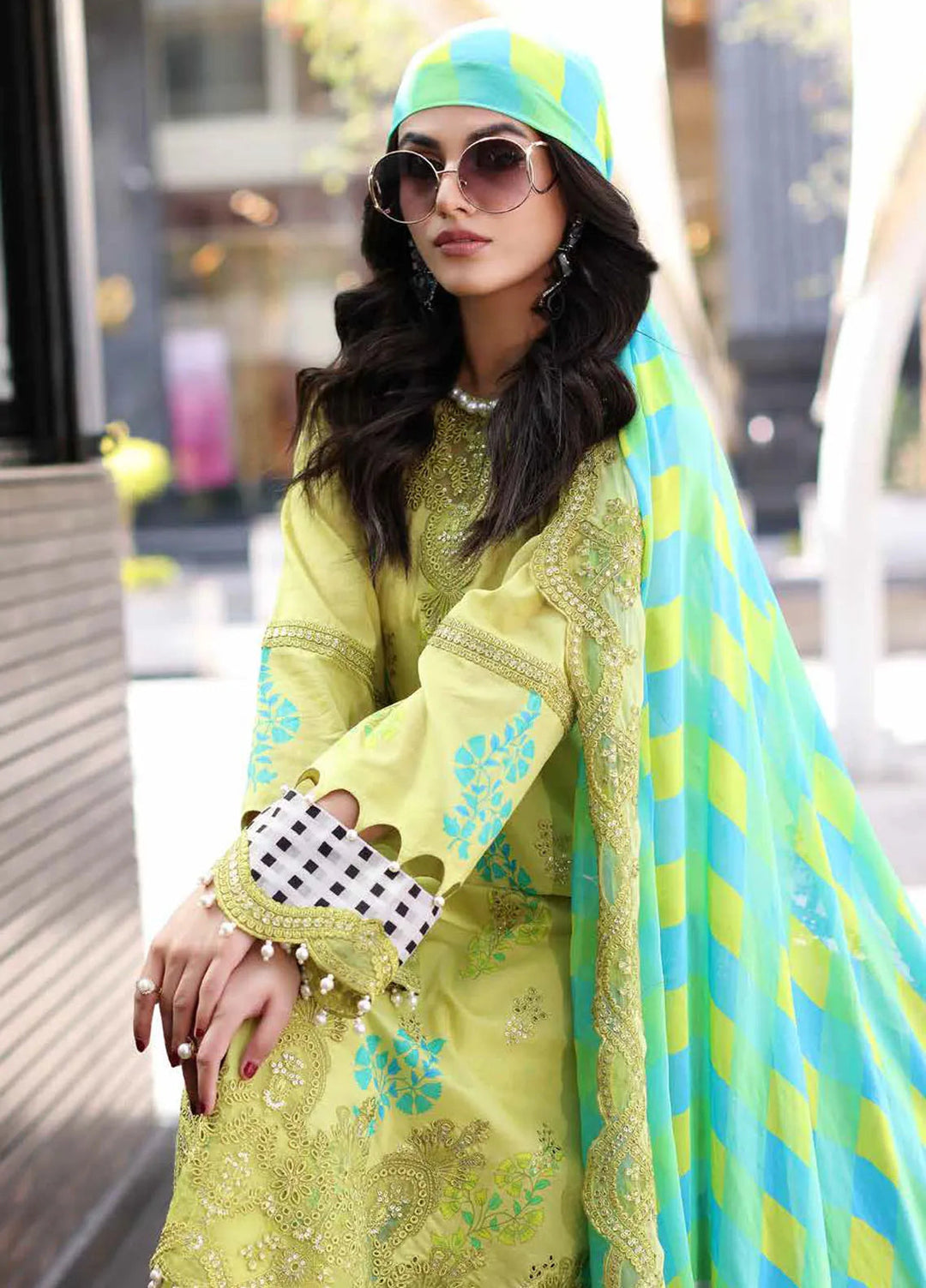 Rang-E-Bahar Embroidered Lawn Suit Unstitched 3 Piece CRZ24RB CRB4-16 - Spring Summer Collection