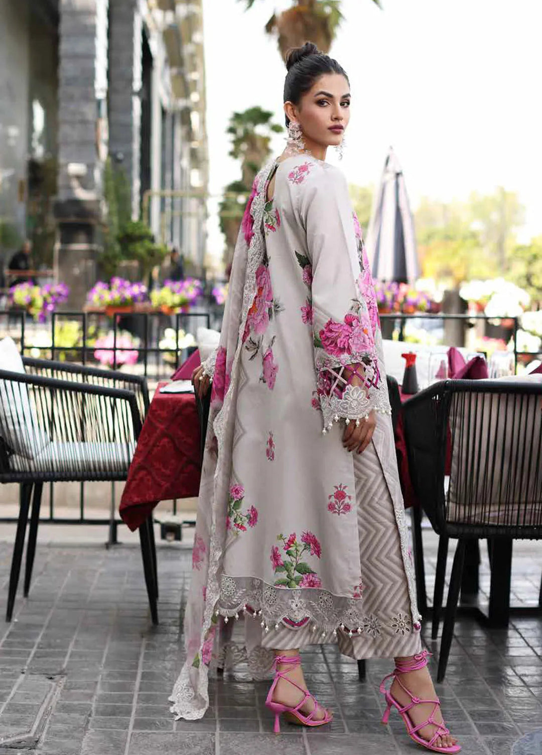 Rang-E-Bahar Embroidered Lawn Suit Unstitched 3 Piece CRZ24RB CRB4-17 - Spring Summer Collection